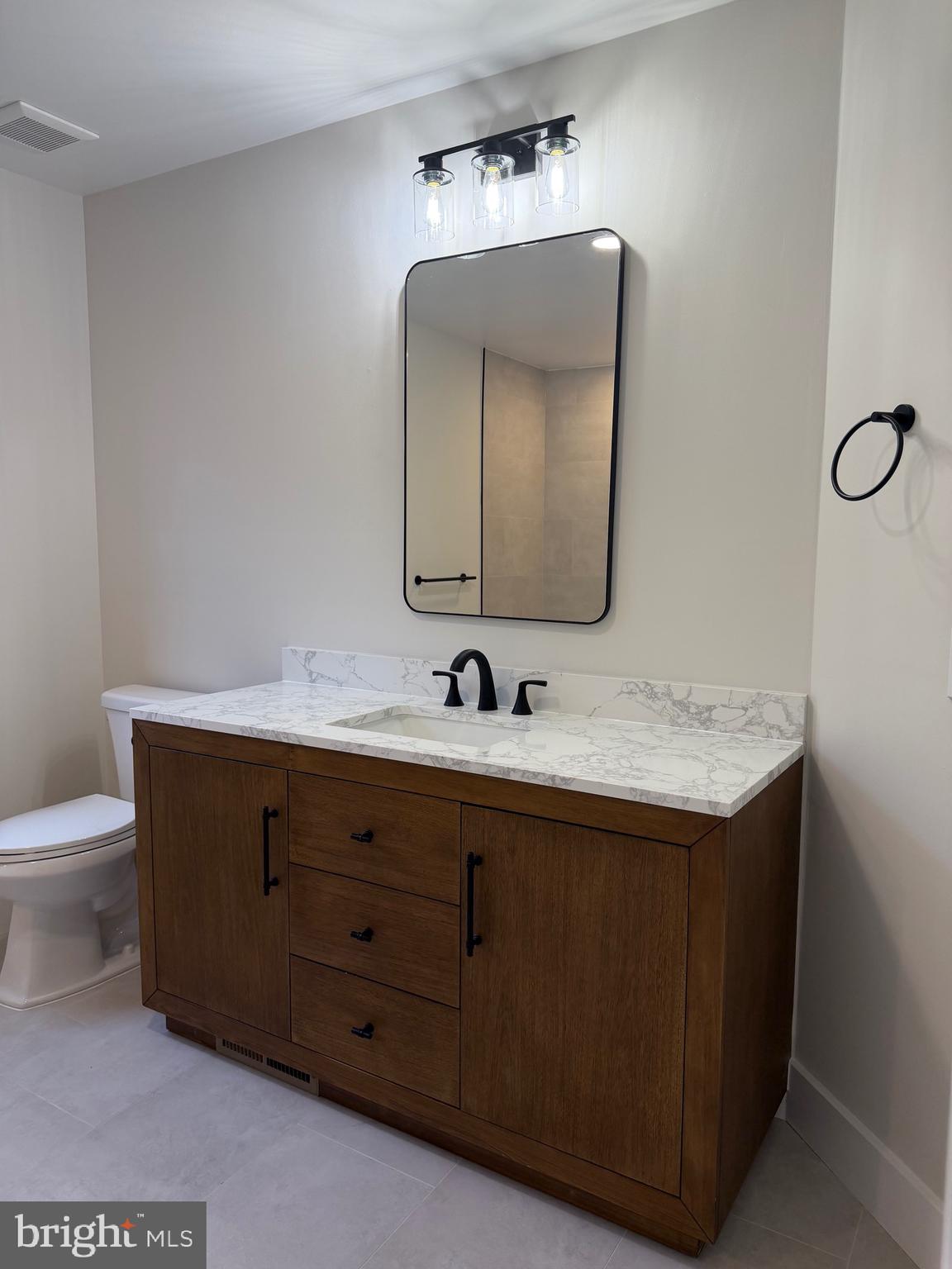 HEADLEY TRACE - Residential