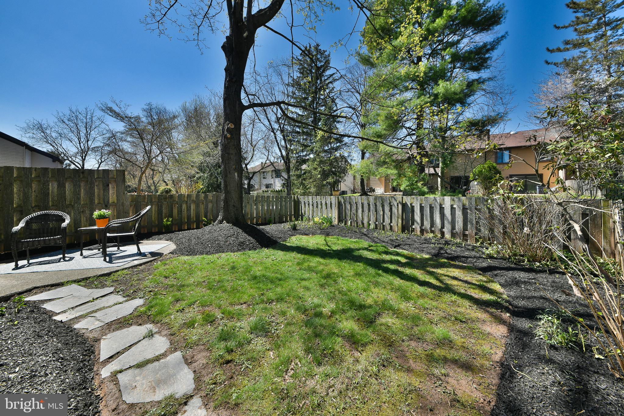 HEADLEY TRACE - Residential