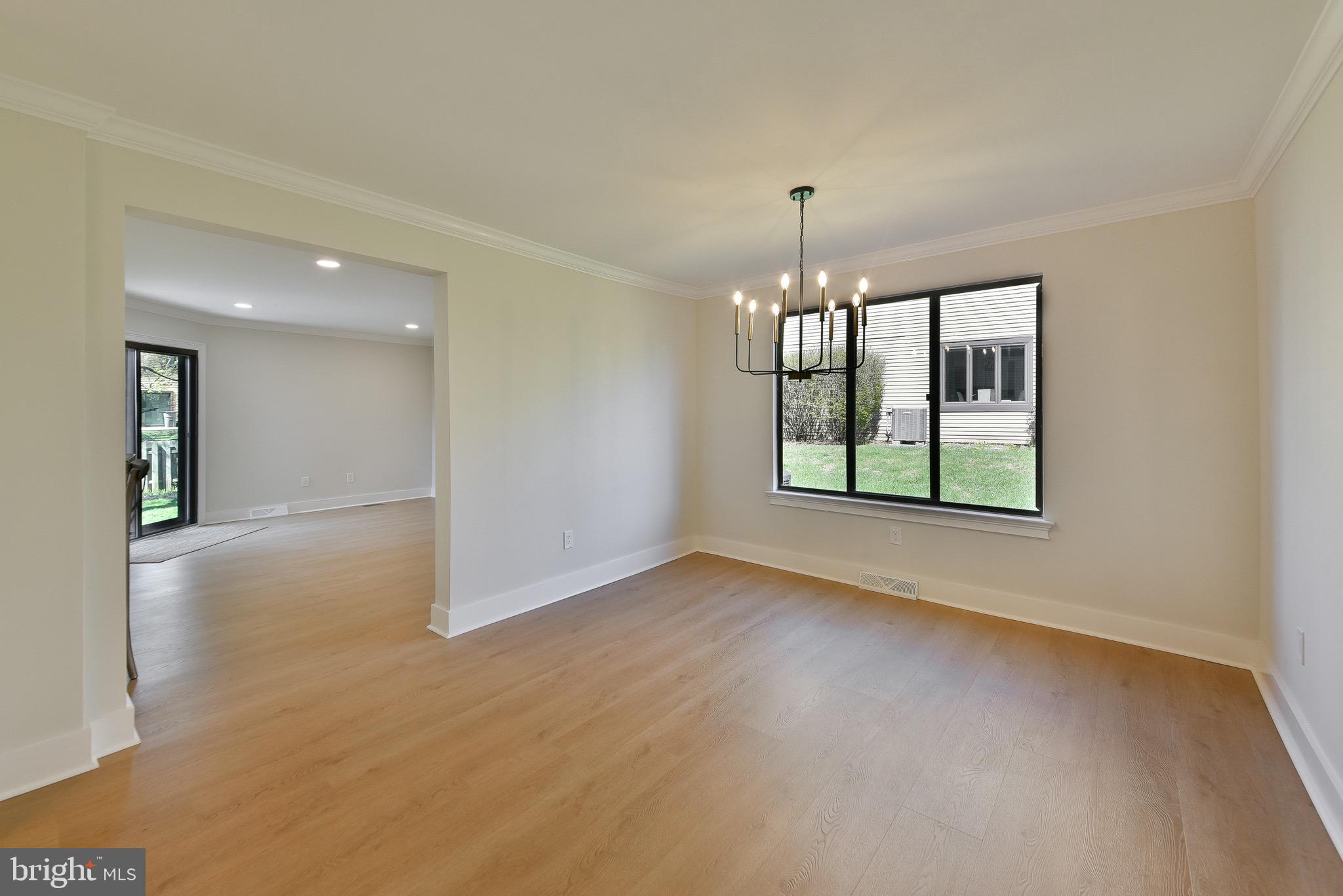 HEADLEY TRACE - Residential