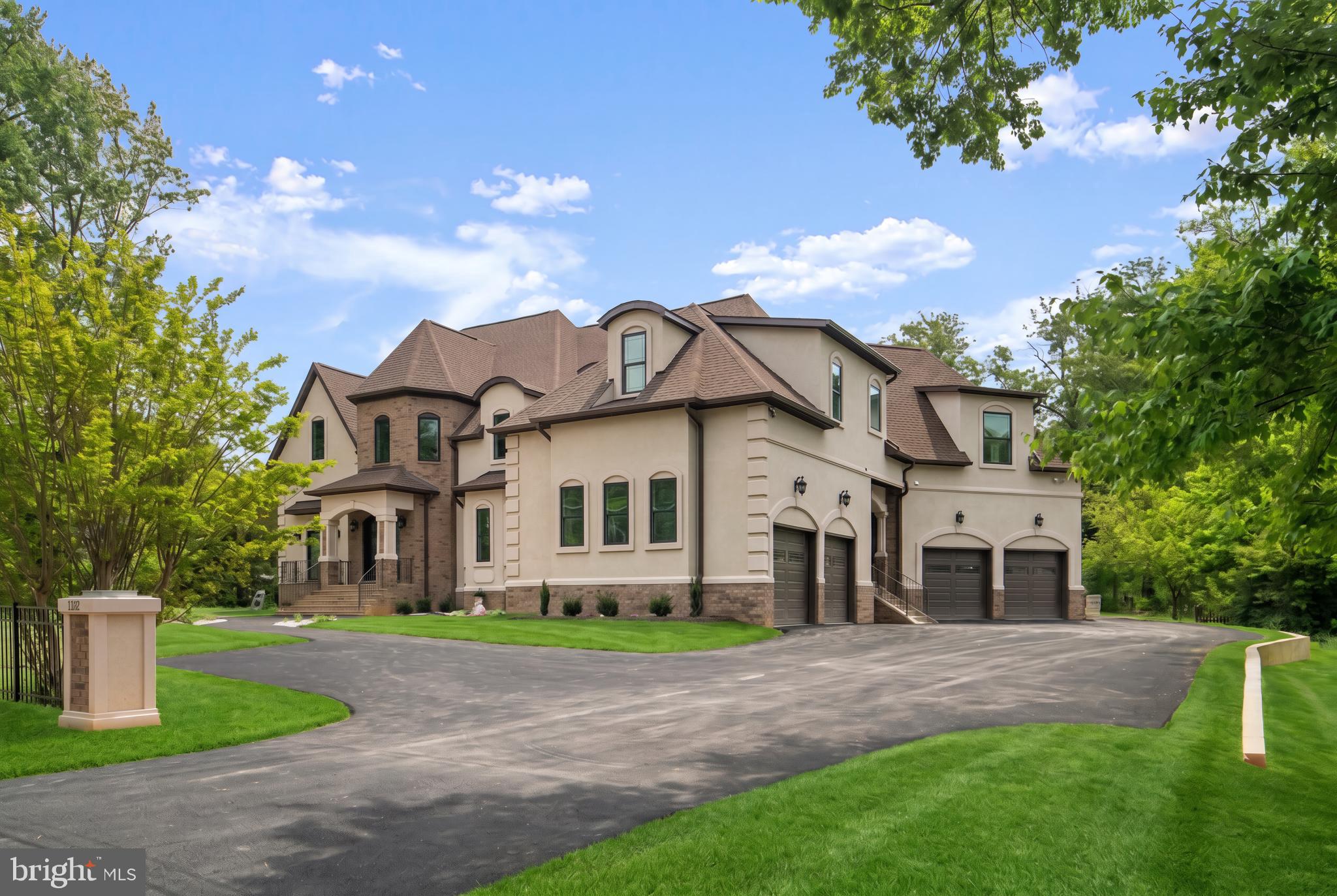 ANNANDALE ACRES - Residential