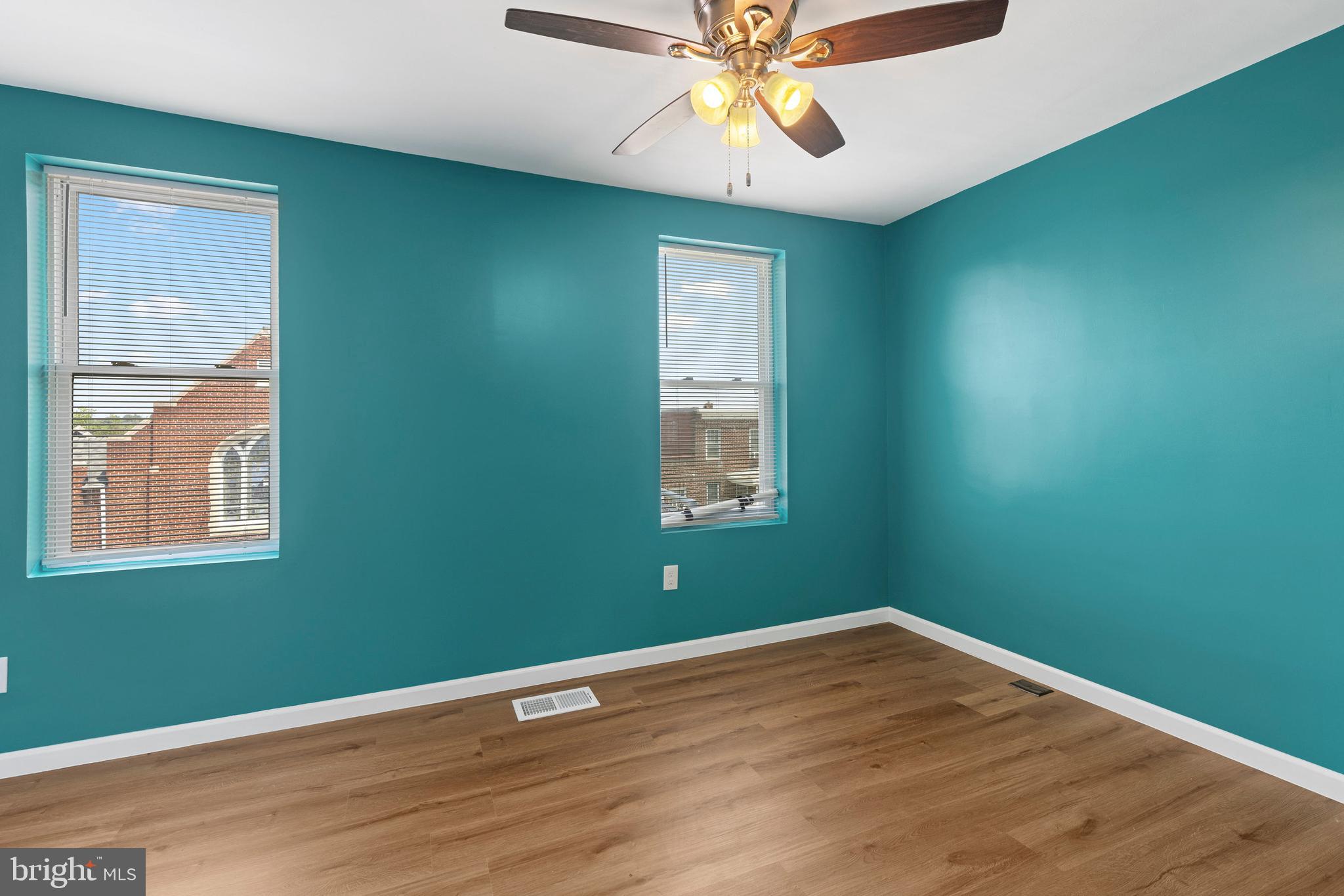 ALBEMARLE SQUARE - Residential Lease