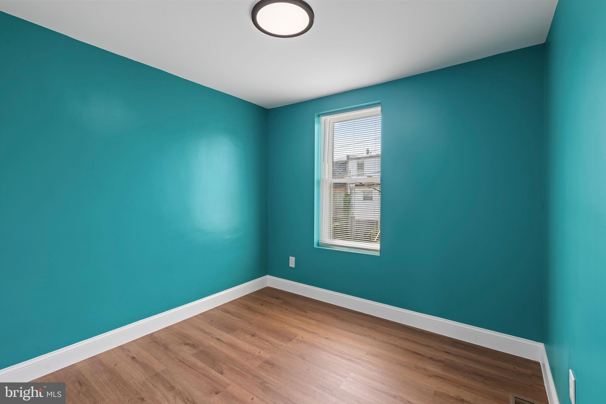 ALBEMARLE SQUARE - Residential Lease