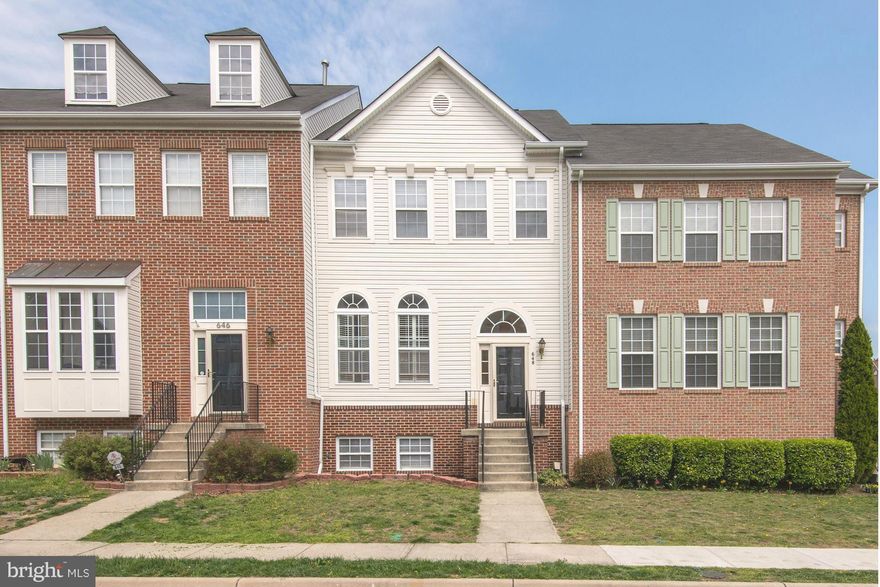 Stunning 4BR, 3.5Ba townhouse in Tavistock Farms. Updated granite counters, backsplash, ceramic tiled floors, stainless steel appliances, fresh coat of paint and newly installed carpet (all done in Mar/Apr 2017). Over 2600 sq.ft. of finished living space. Lots of parking. Open floor plan with bright sunlight beaming into the home. You will love it! Come and see. Open House 4/22,4/23 from 1-4pm.