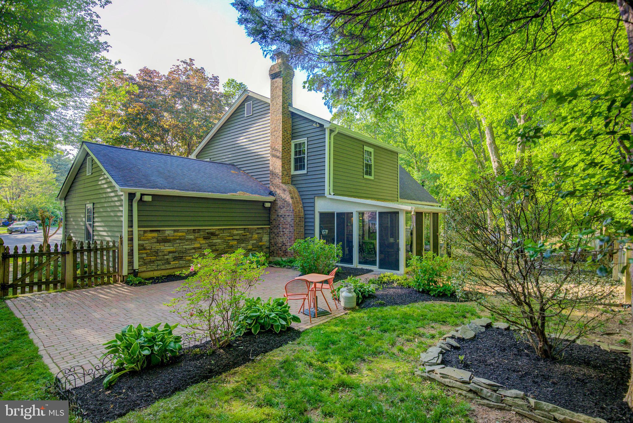 QUEENS GATE - Residential