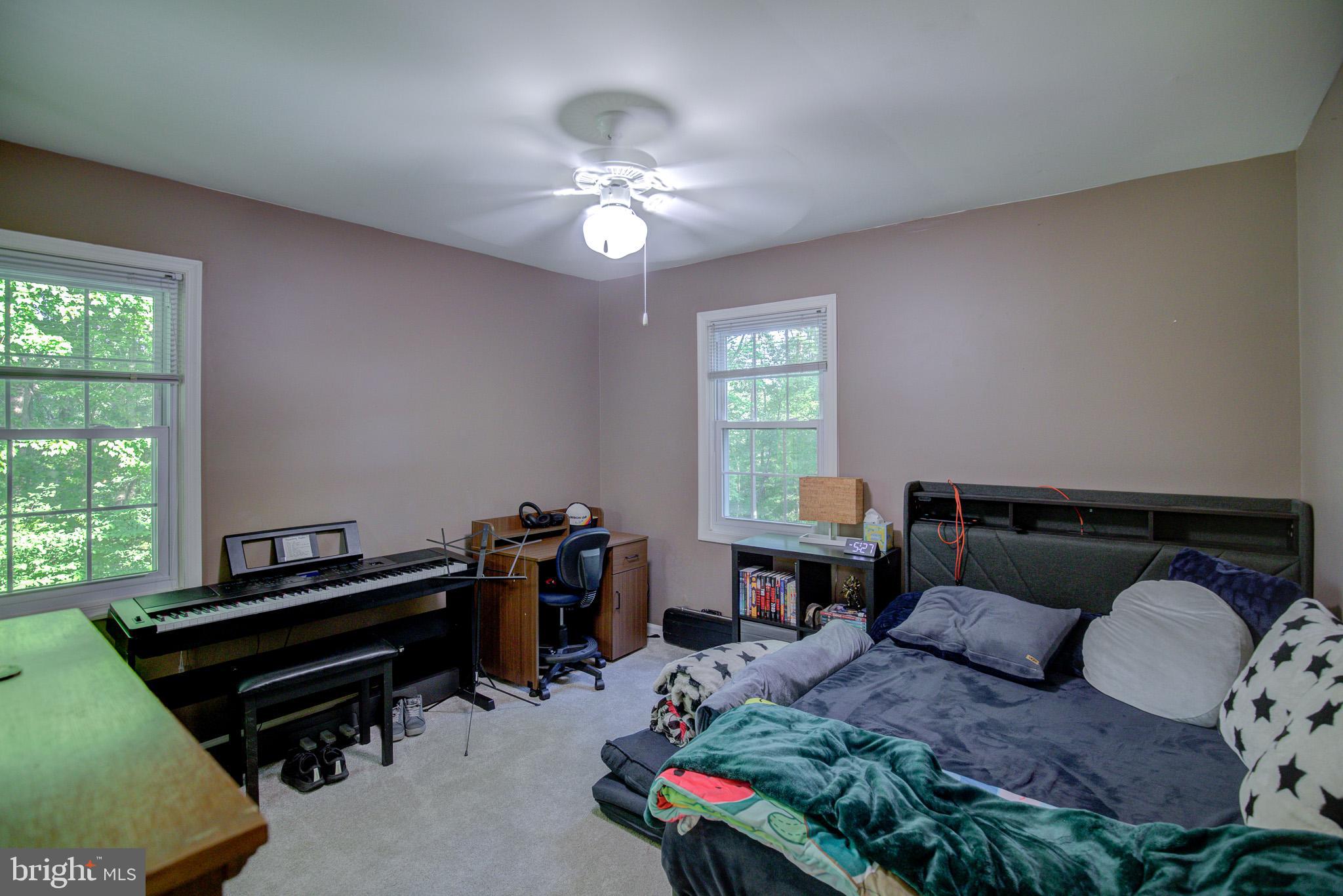 QUEENS GATE - Residential