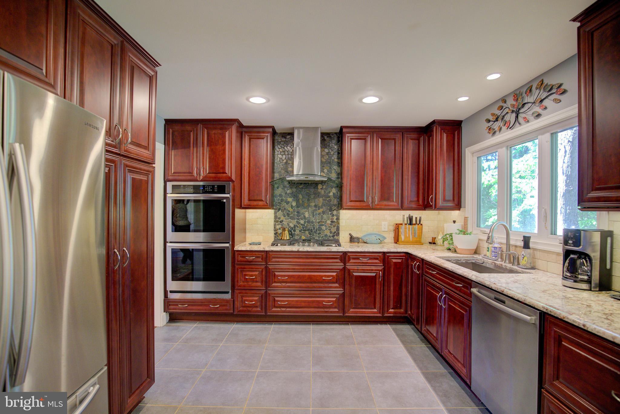 QUEENS GATE - Residential