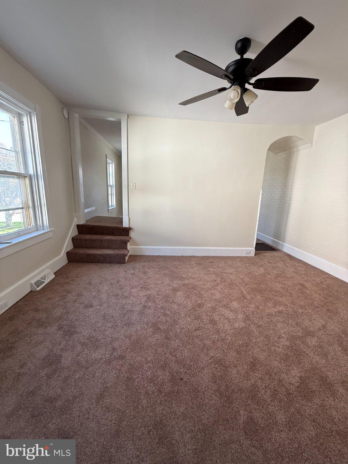 102 S HESS STREET