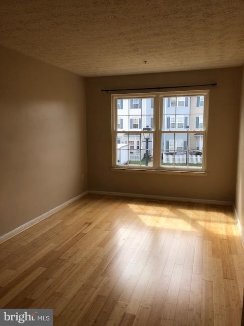 ASBURY WOODS - Residential Lease