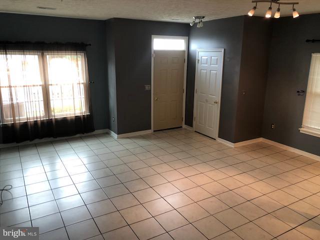 ASBURY WOODS - Residential Lease