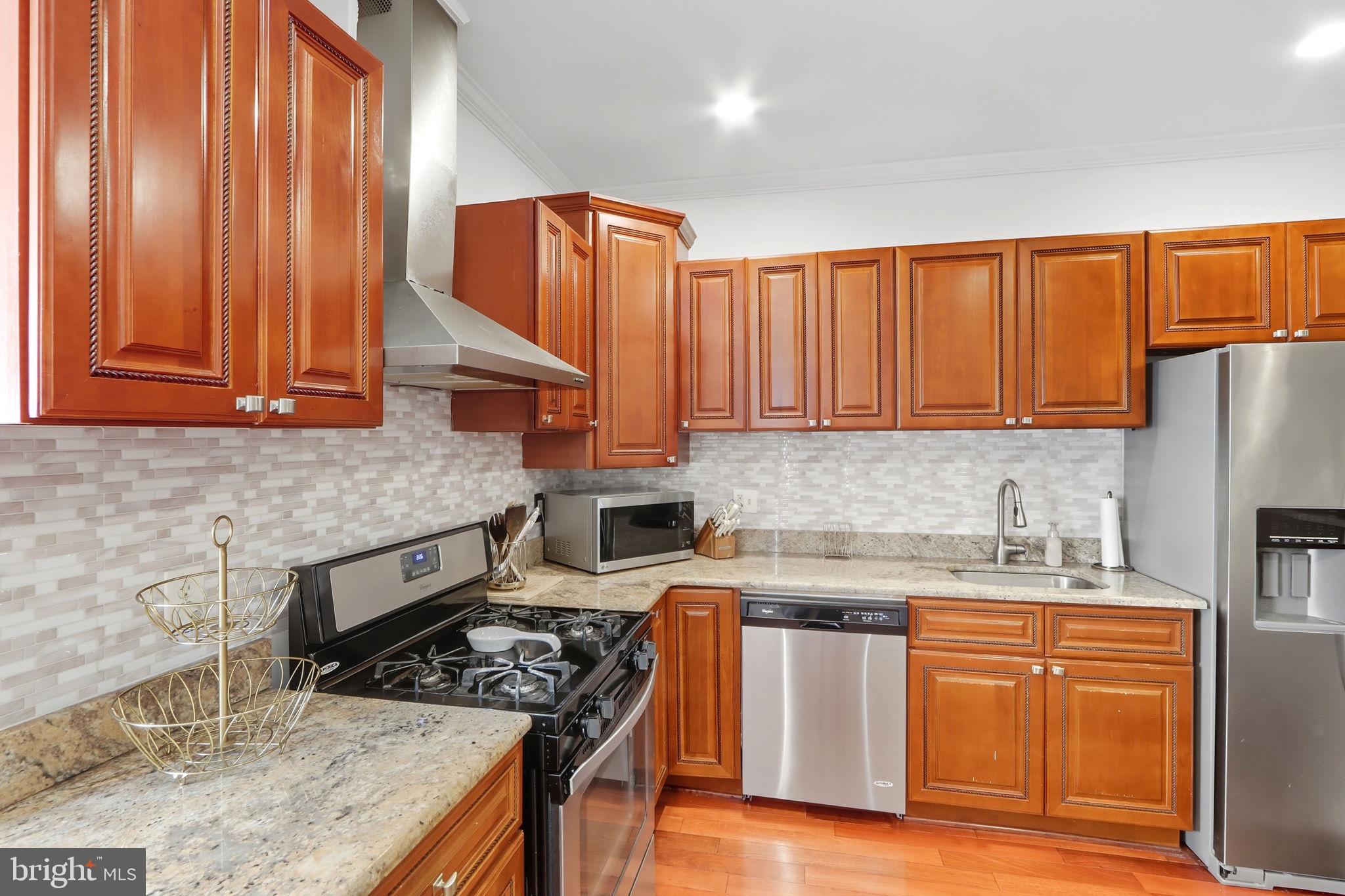 HOPKINS - Residential
