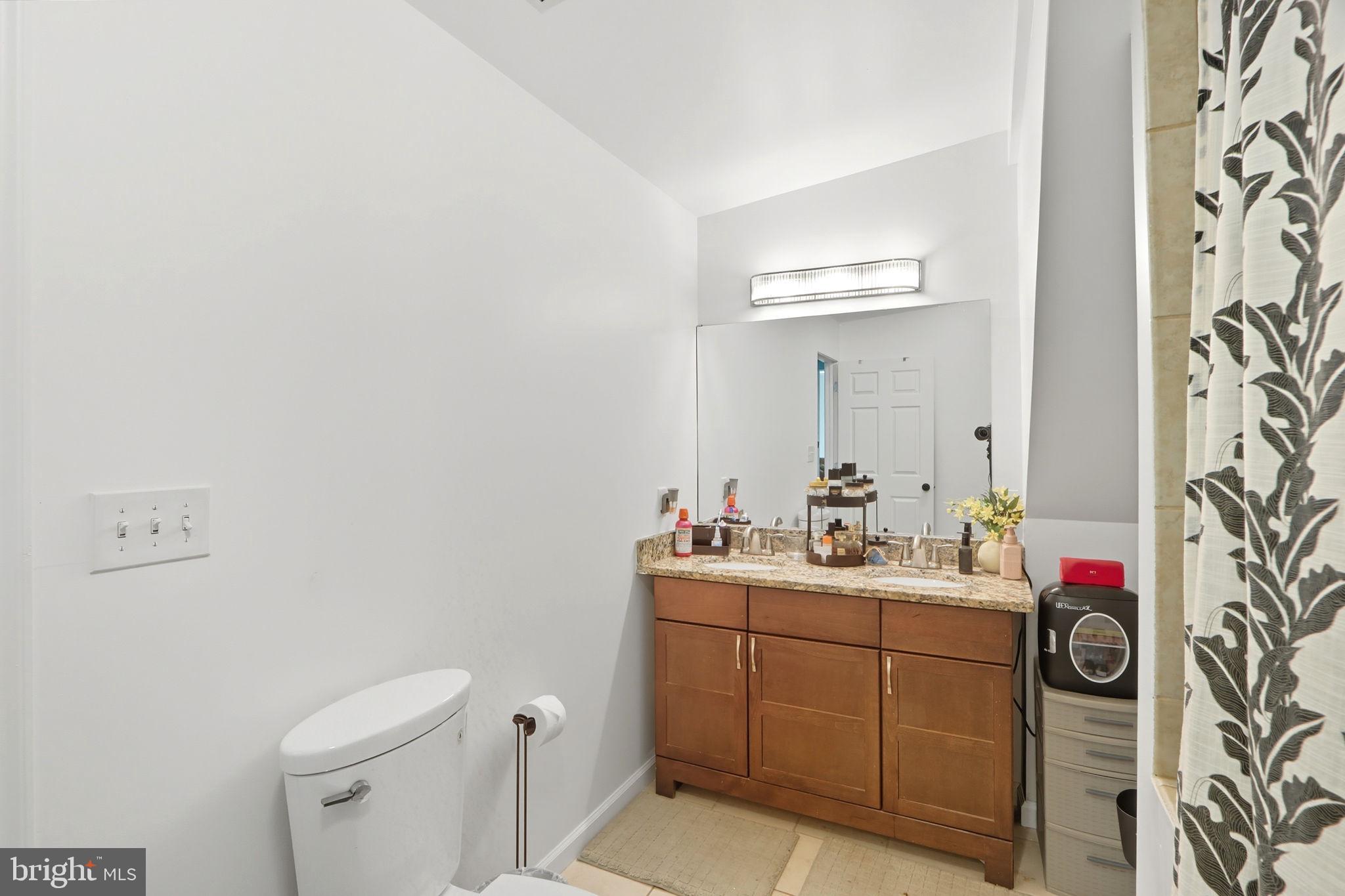 HOPKINS - Residential