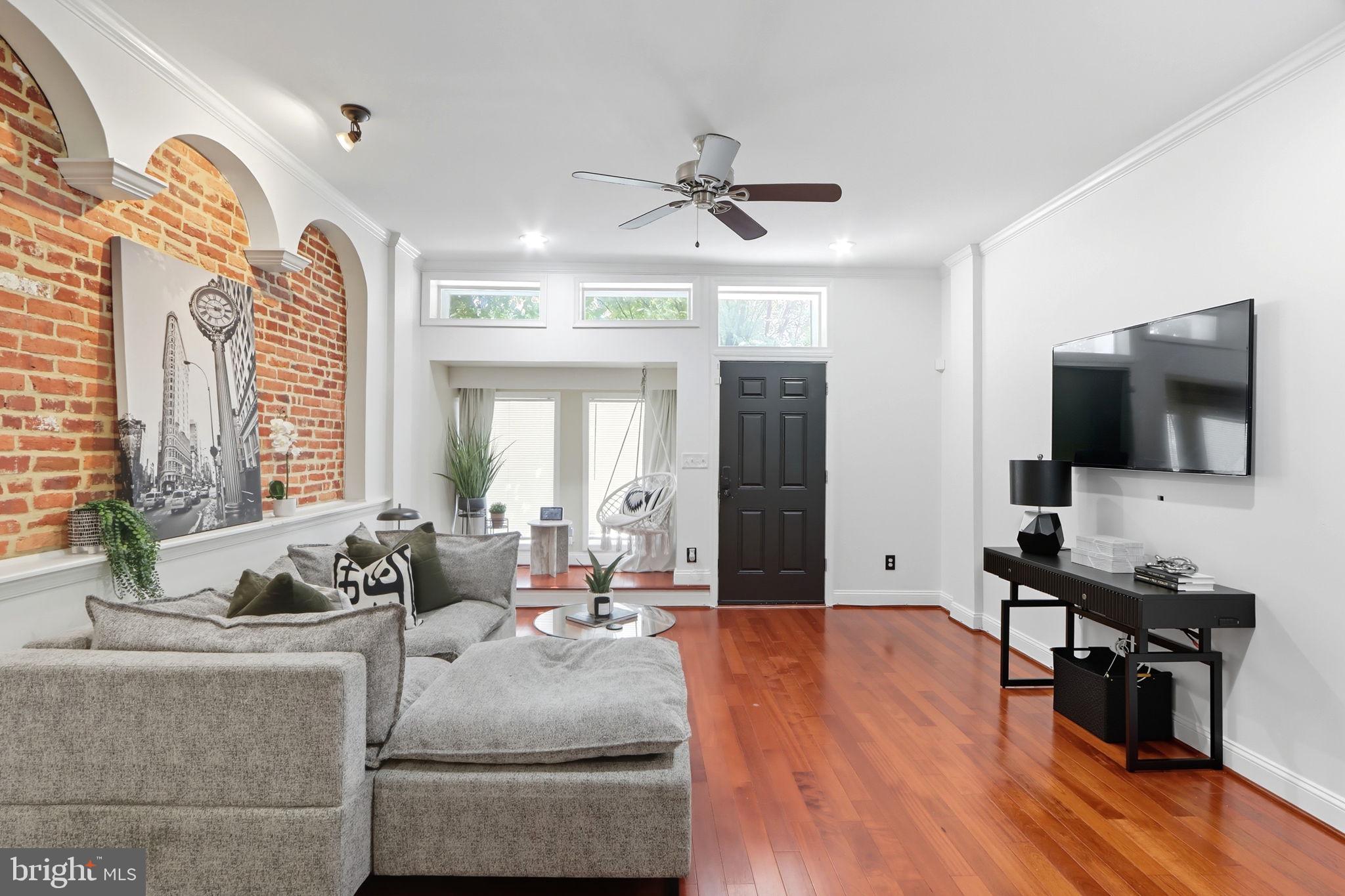 HOPKINS - Residential