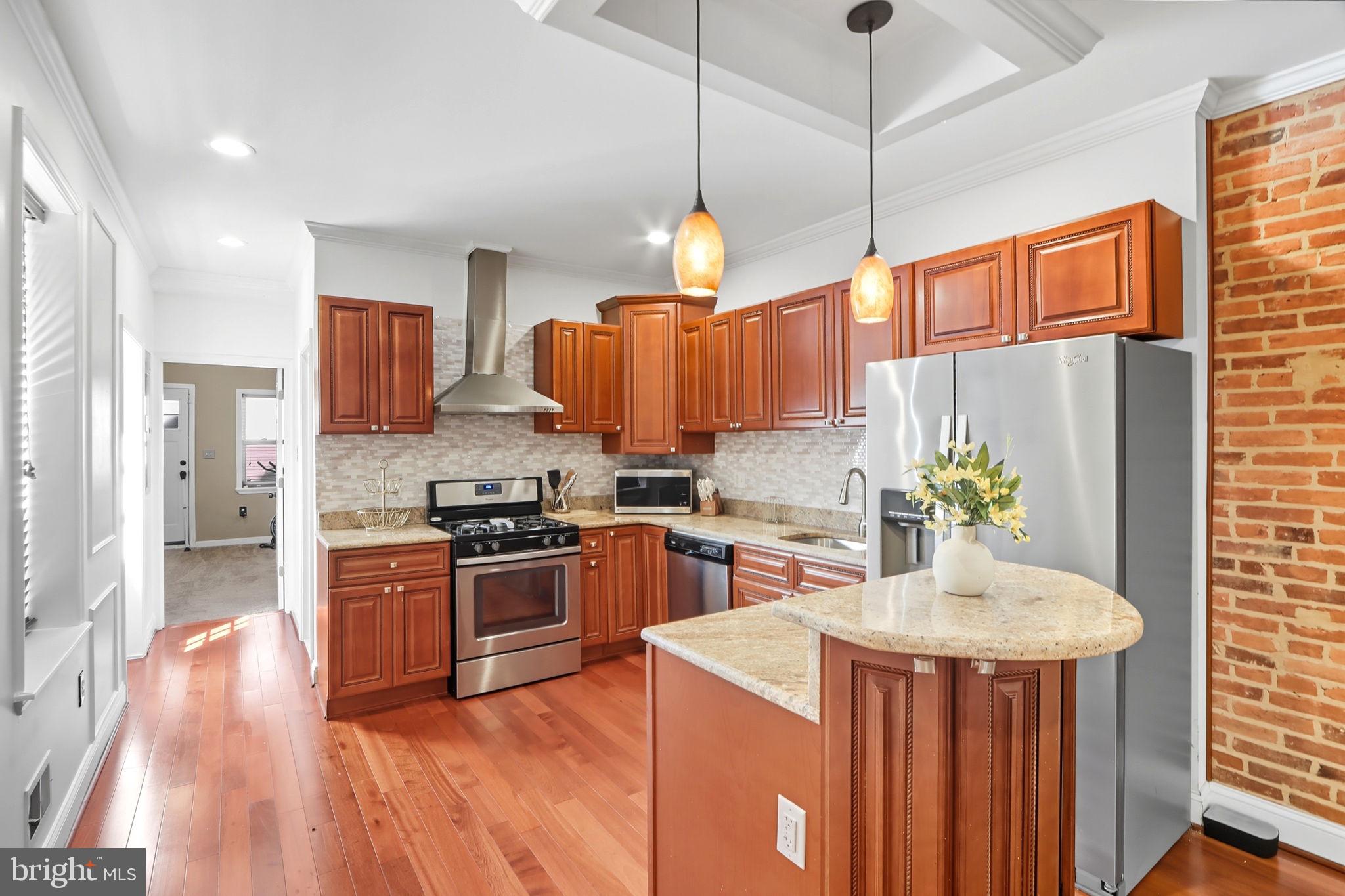 HOPKINS - Residential