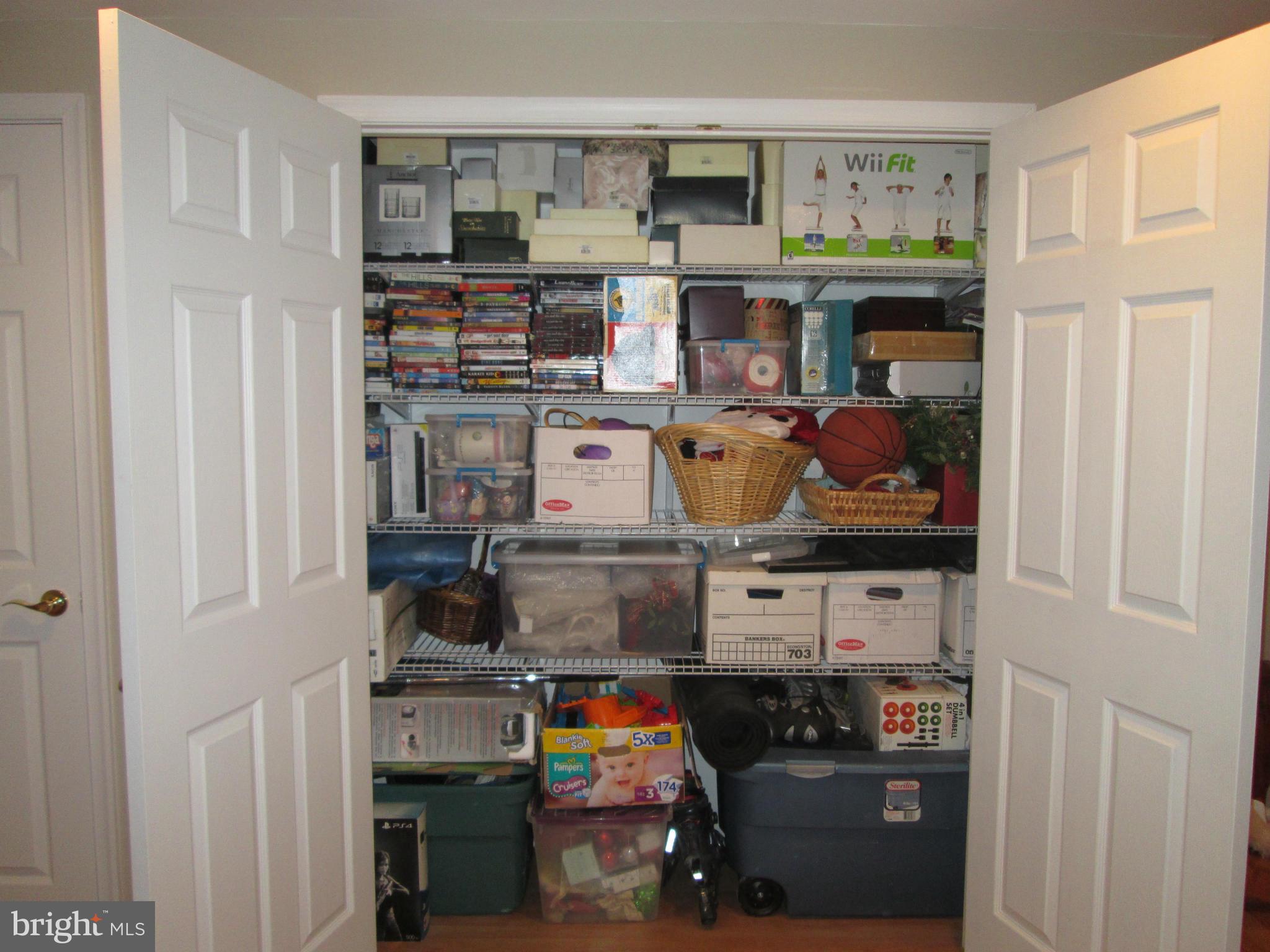 REVELL DOWNS - Residential