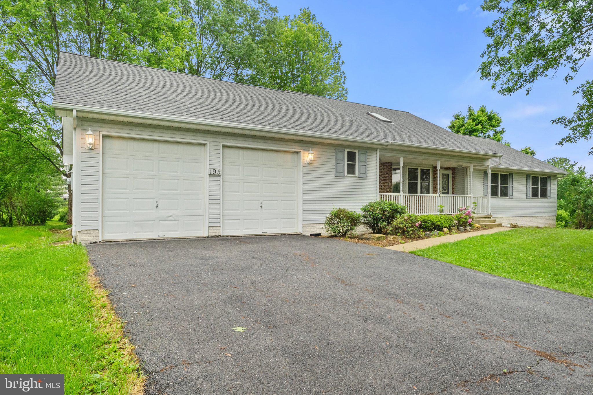 CLOVERDALE HEIGHTS - Residential