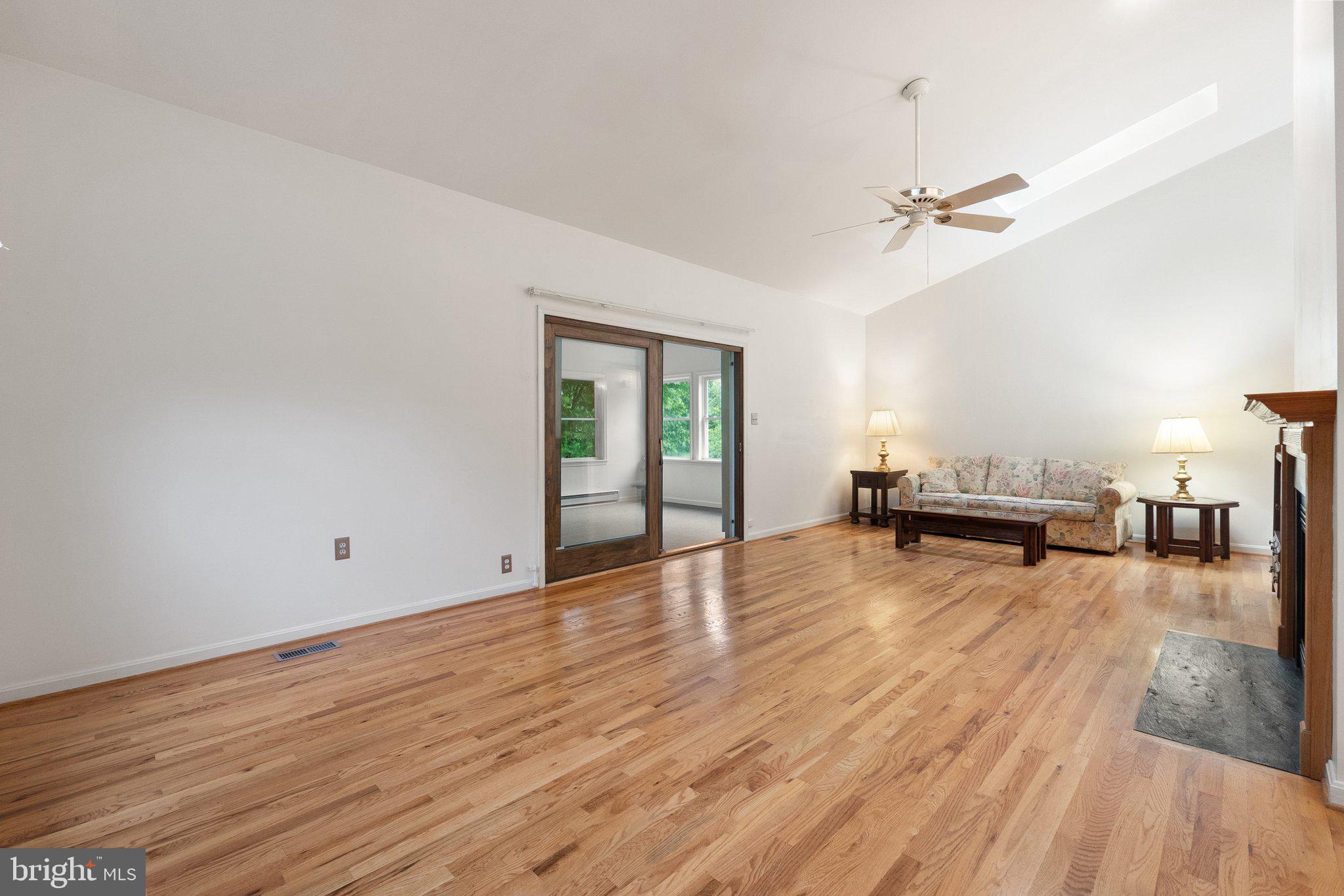 CLOVERDALE HEIGHTS - Residential