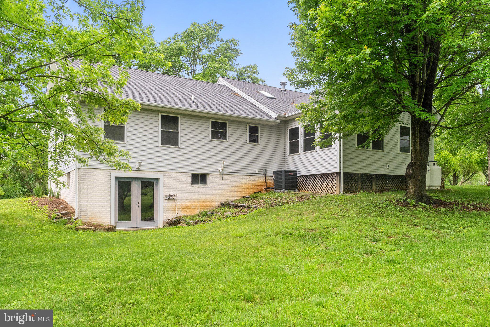 CLOVERDALE HEIGHTS - Residential