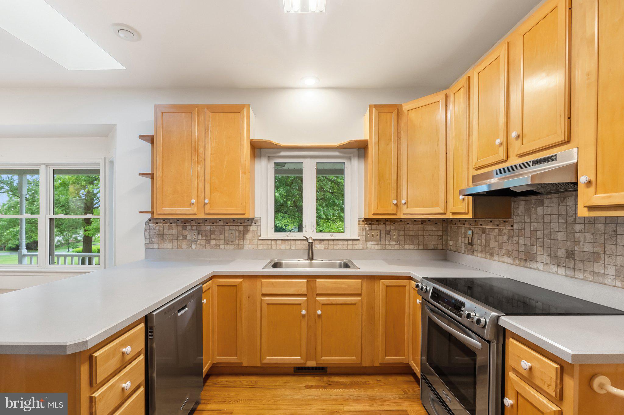 CLOVERDALE HEIGHTS - Residential