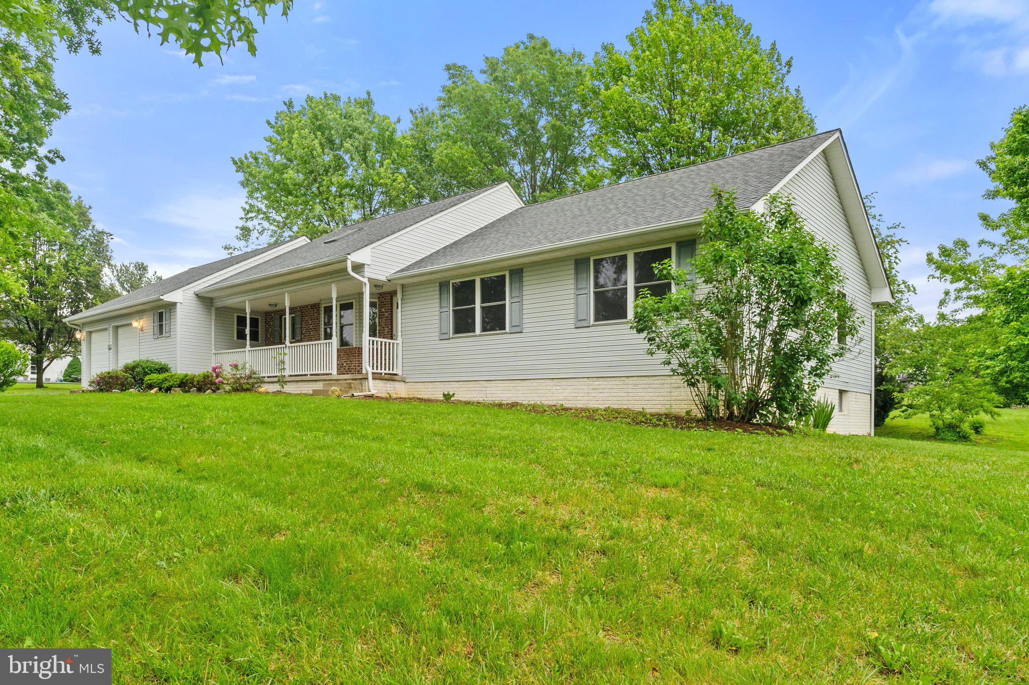 CLOVERDALE HEIGHTS - Residential