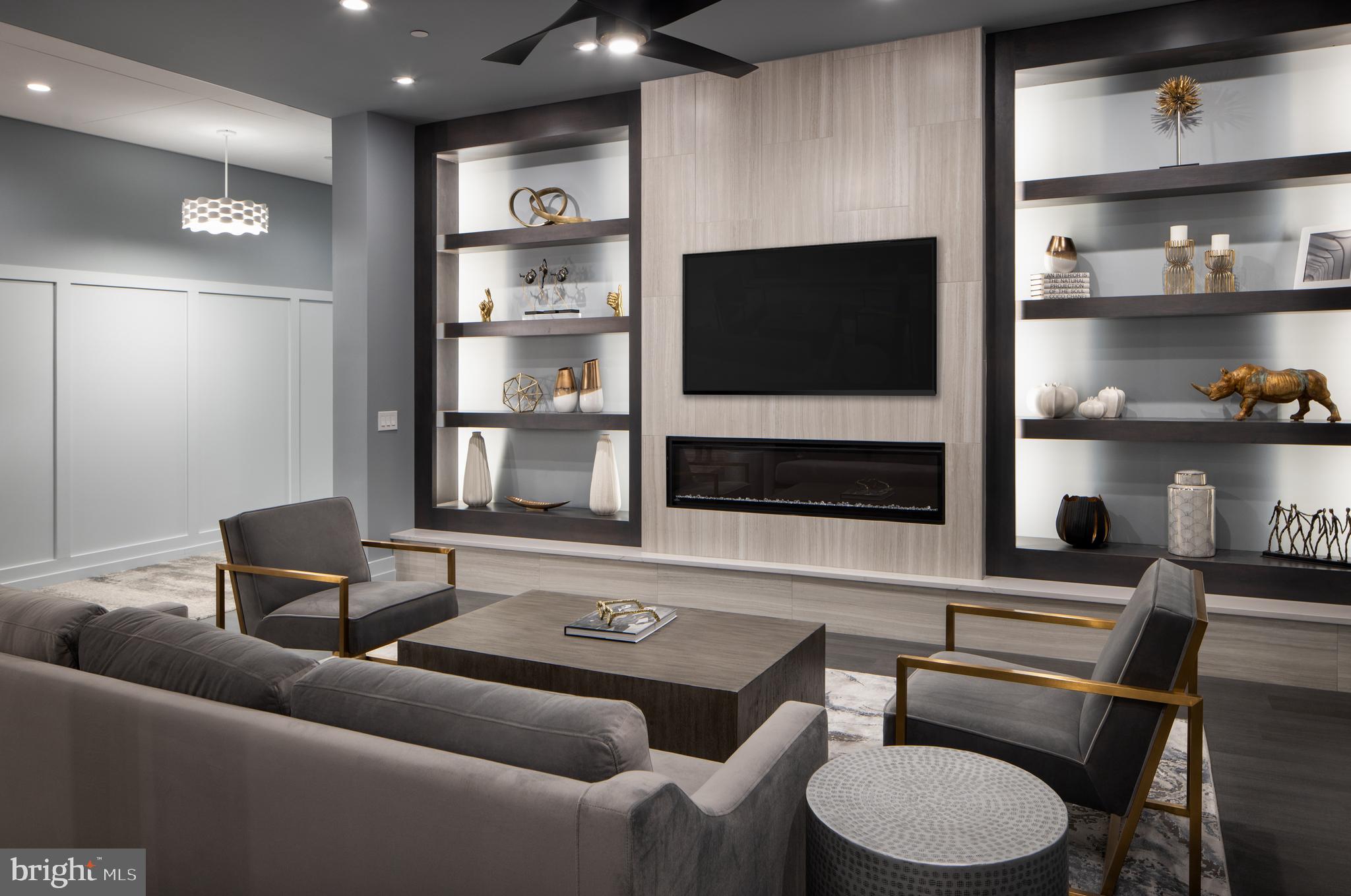 101 N QUEEN STREET 403