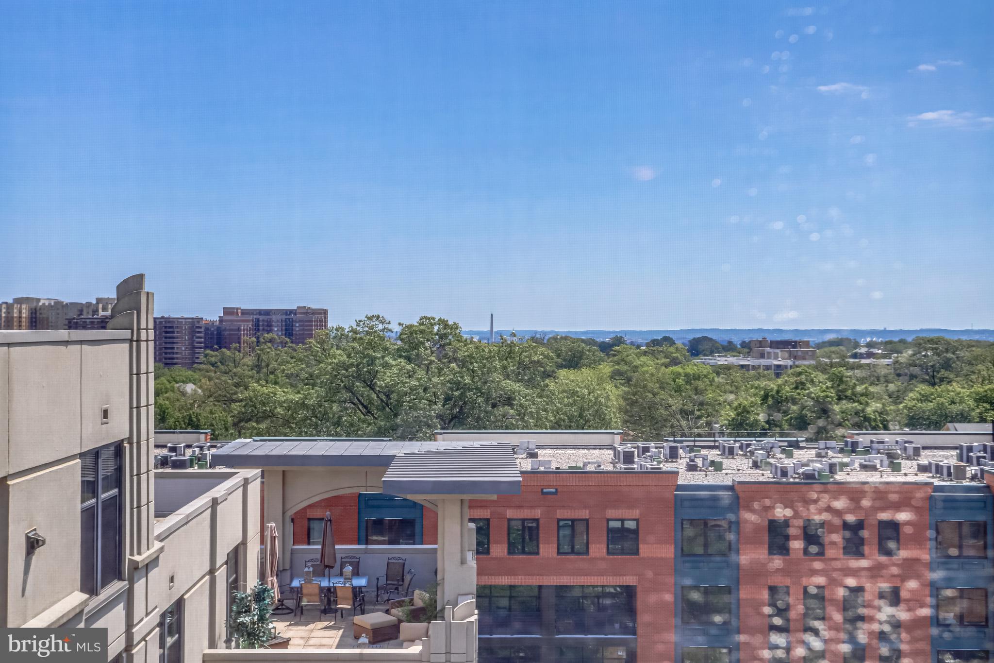 CLARENDON 1021 - Residential Lease