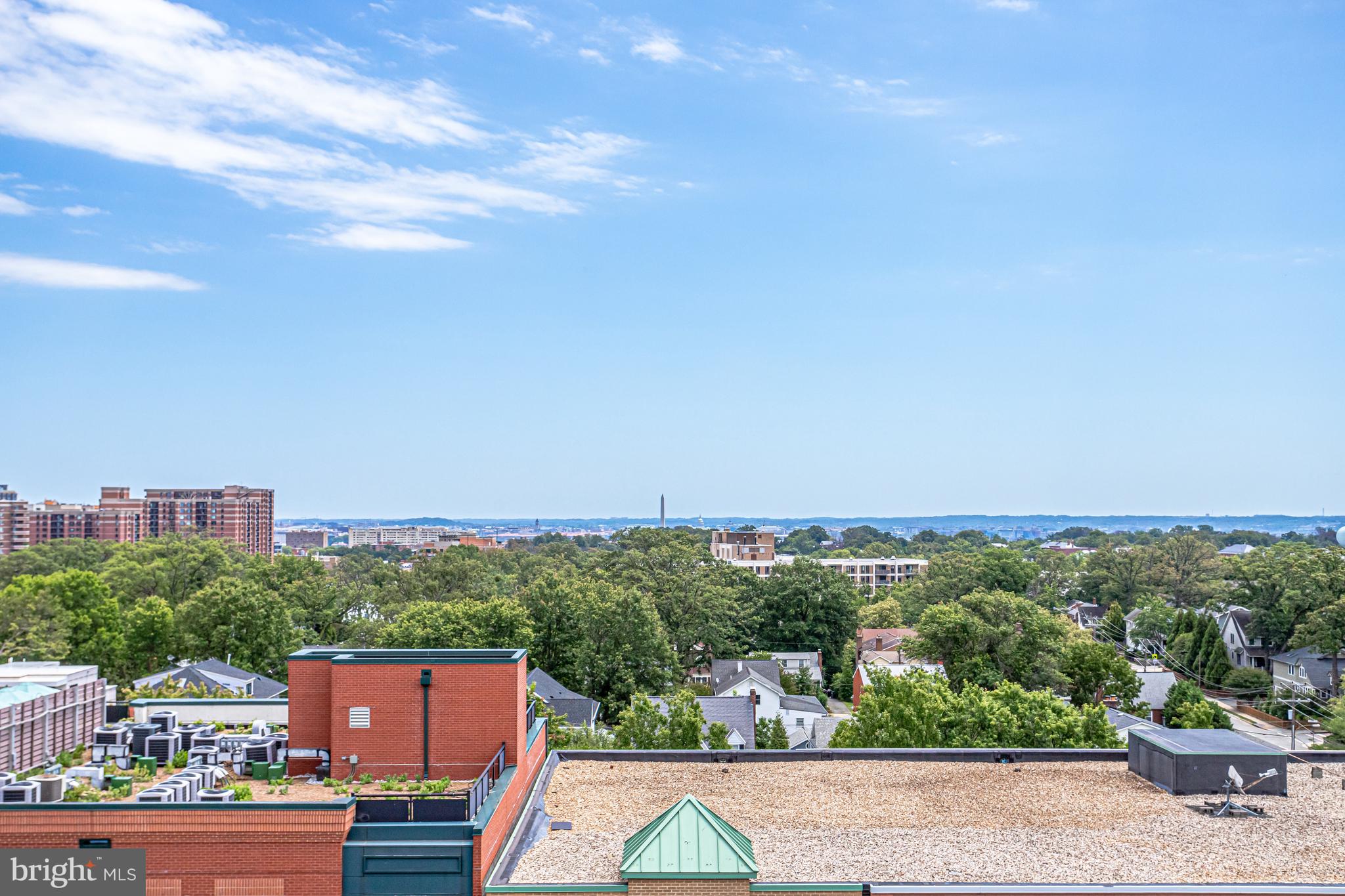 CLARENDON 1021 - Residential Lease