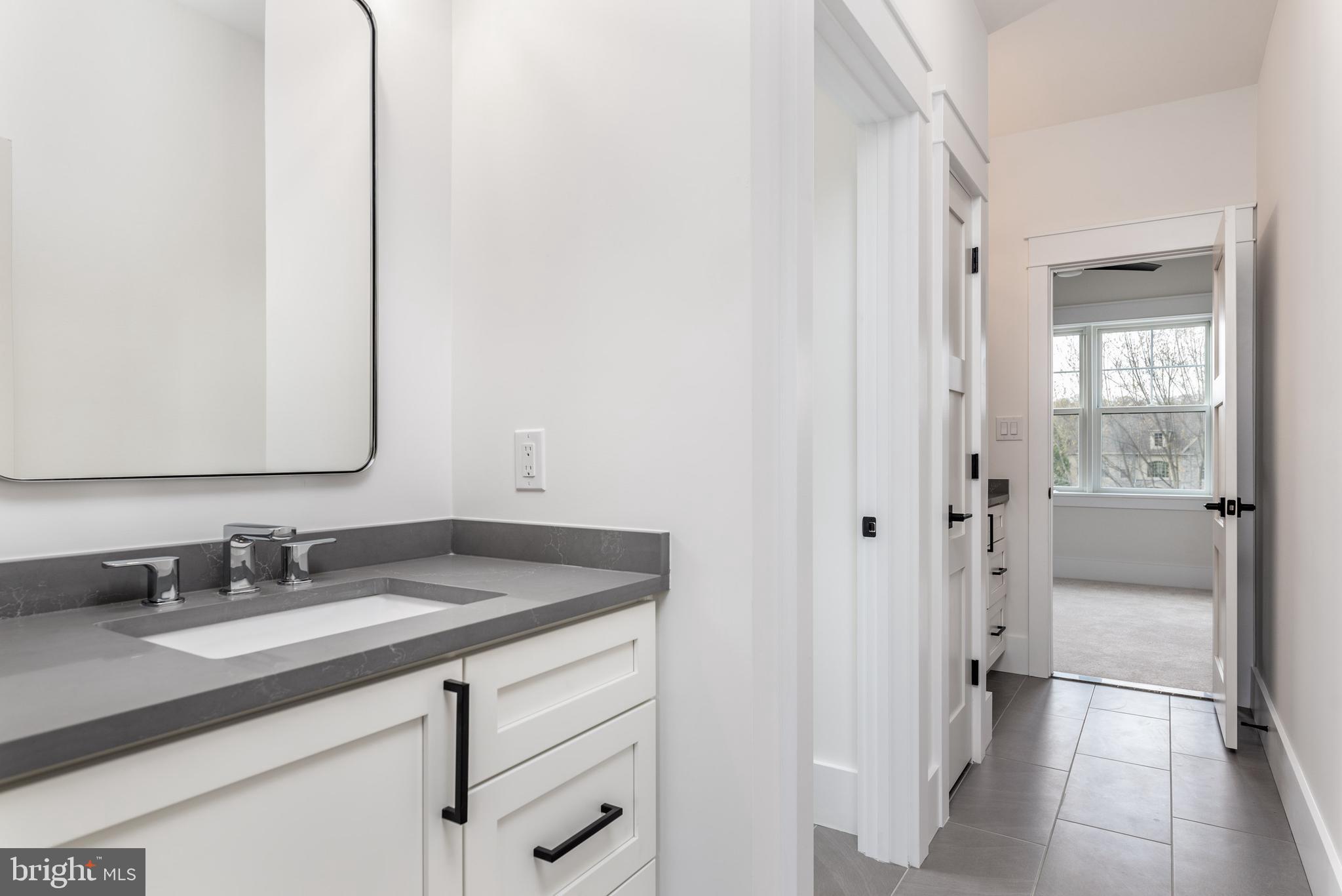 LAFAYETTE HILL - Residential