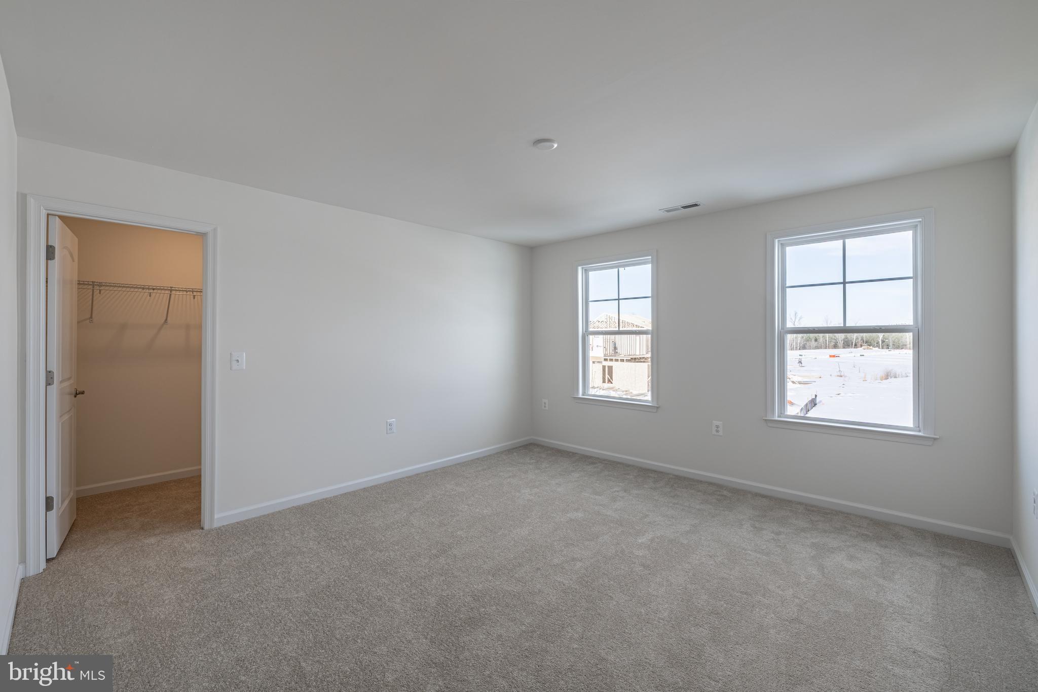 SPRING CREEK - Residential