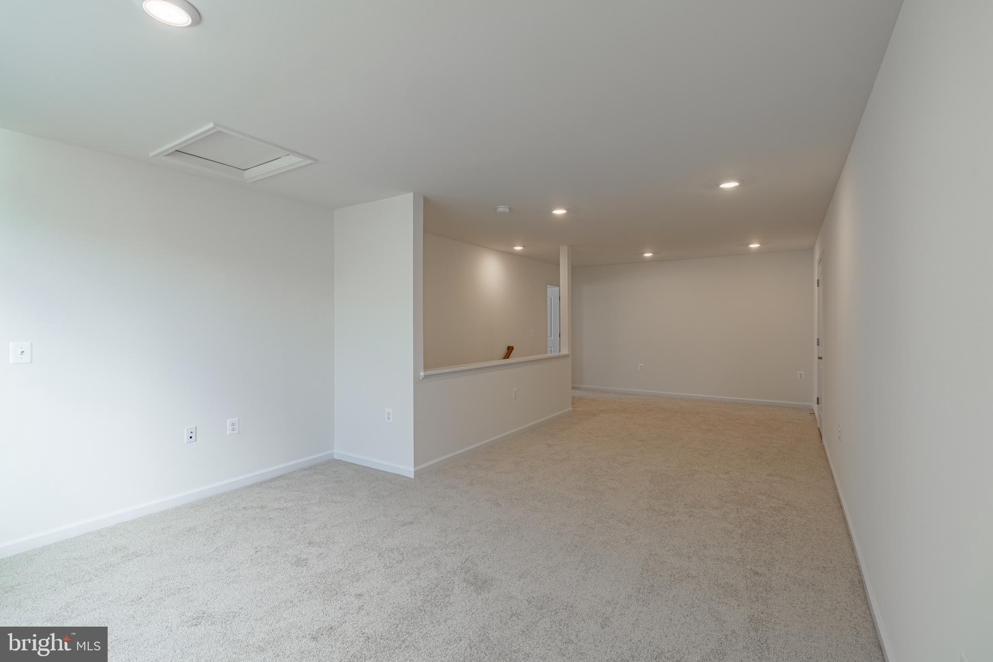 SPRING CREEK - Residential