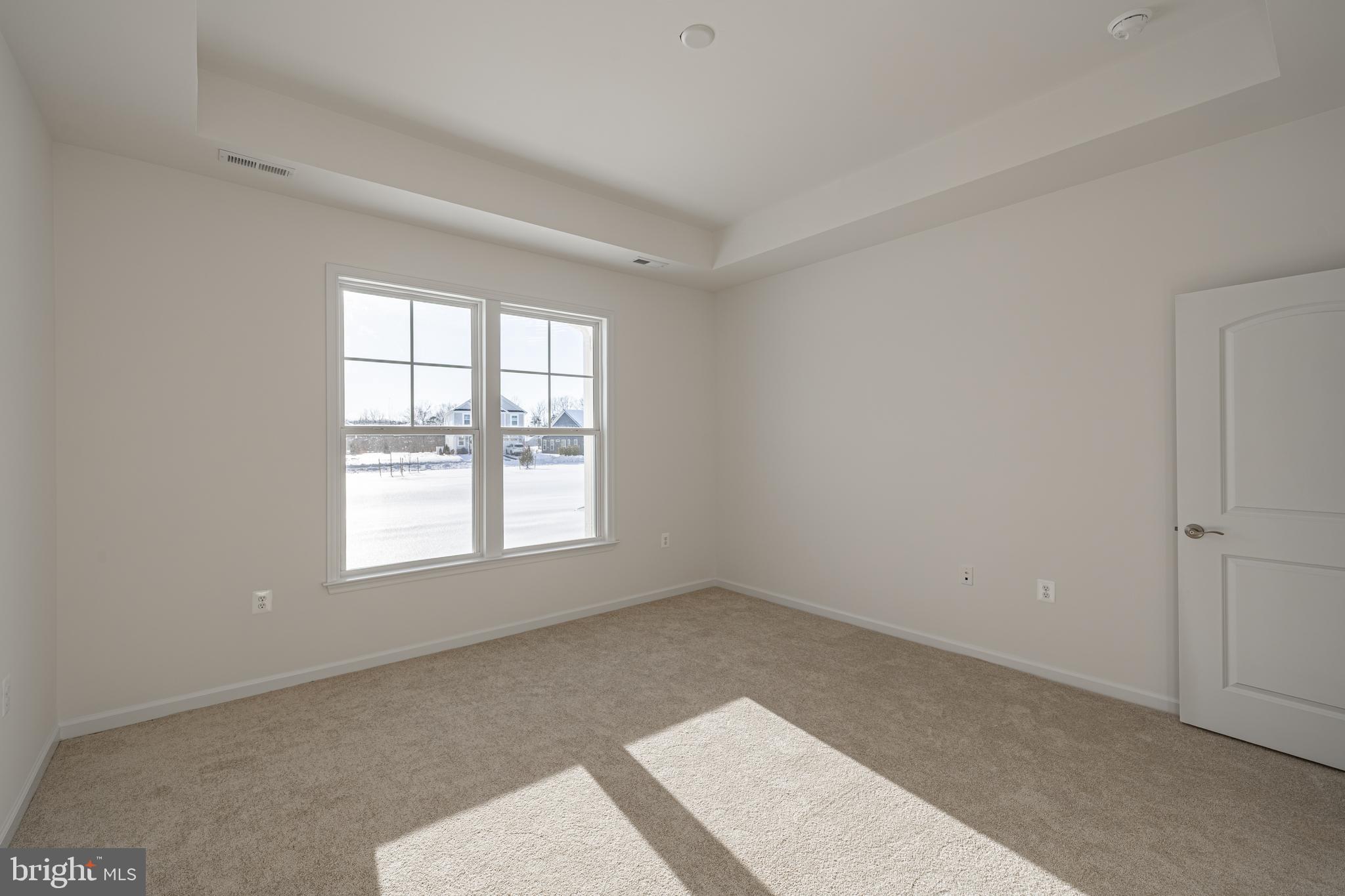 SPRING CREEK - Residential