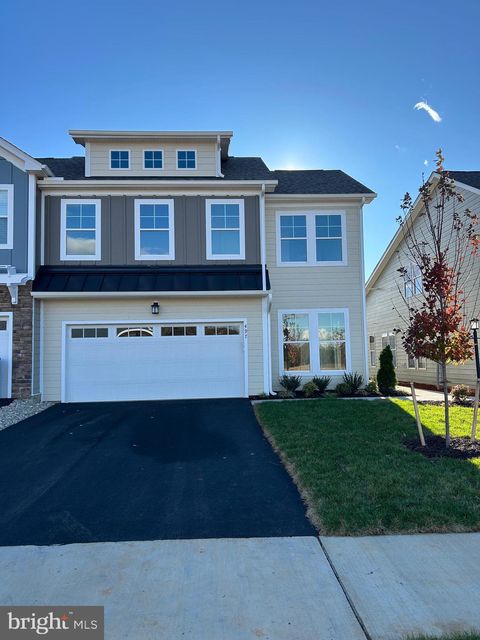 497 BAYBERRY LANE ZION CROSSROADS VA 22942