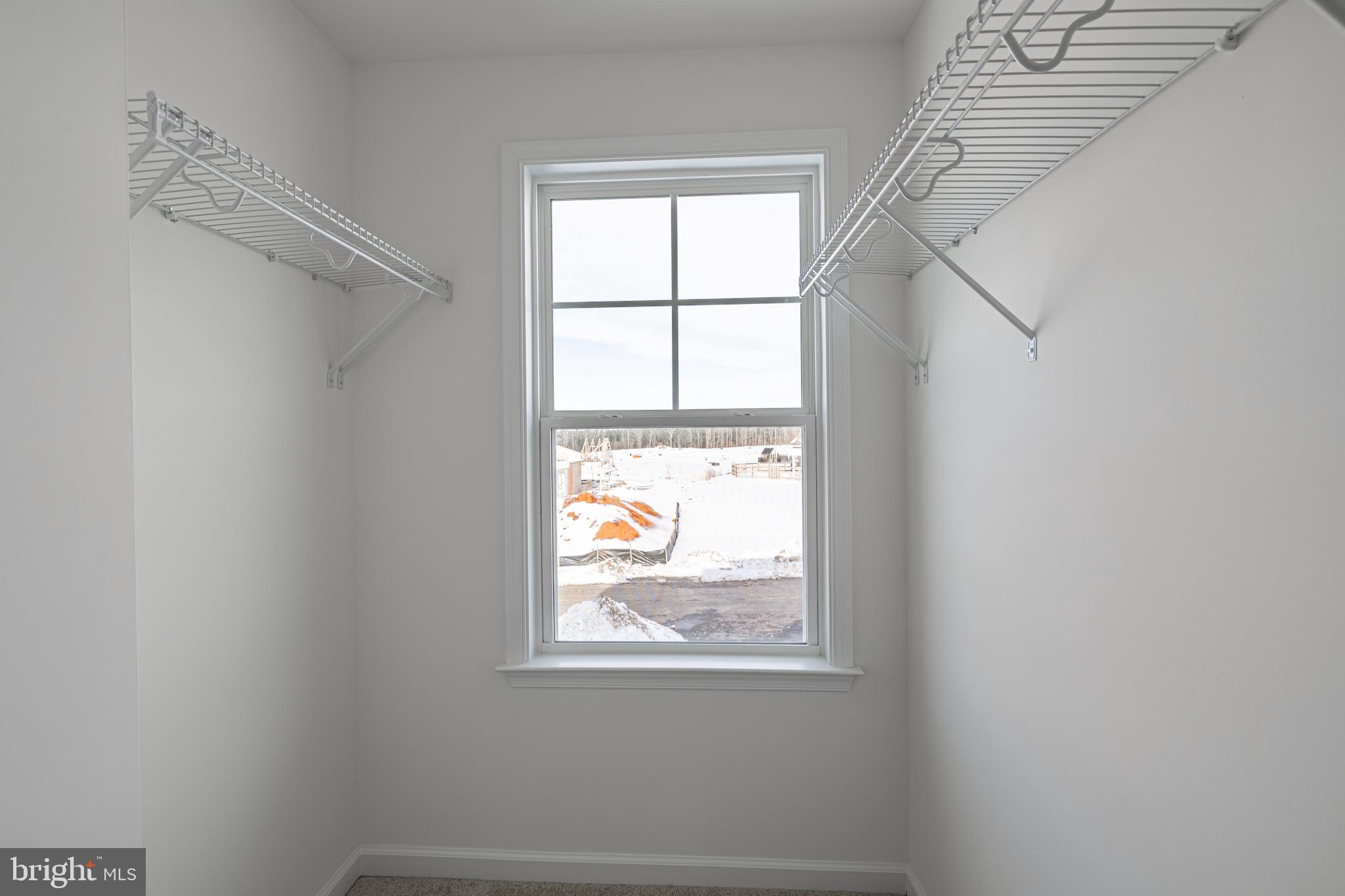 SPRING CREEK - Residential