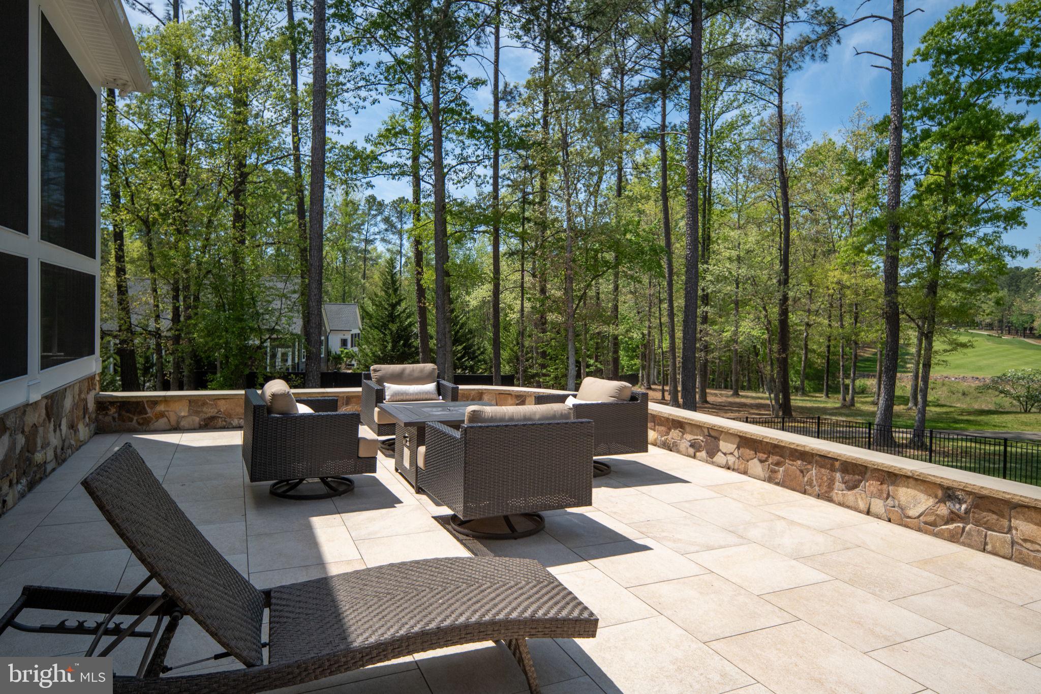 FAWN LAKE - Residential