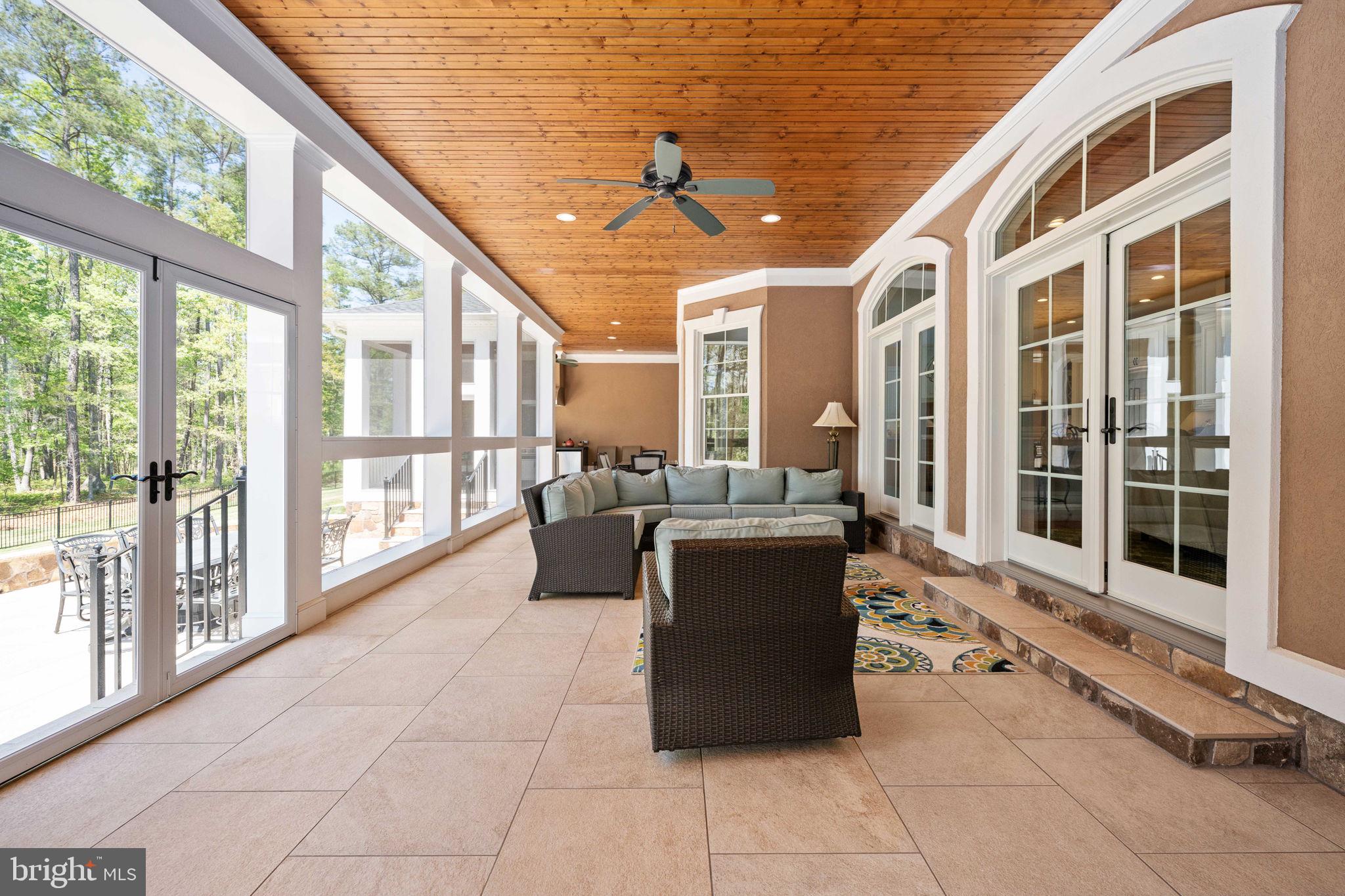 FAWN LAKE - Residential