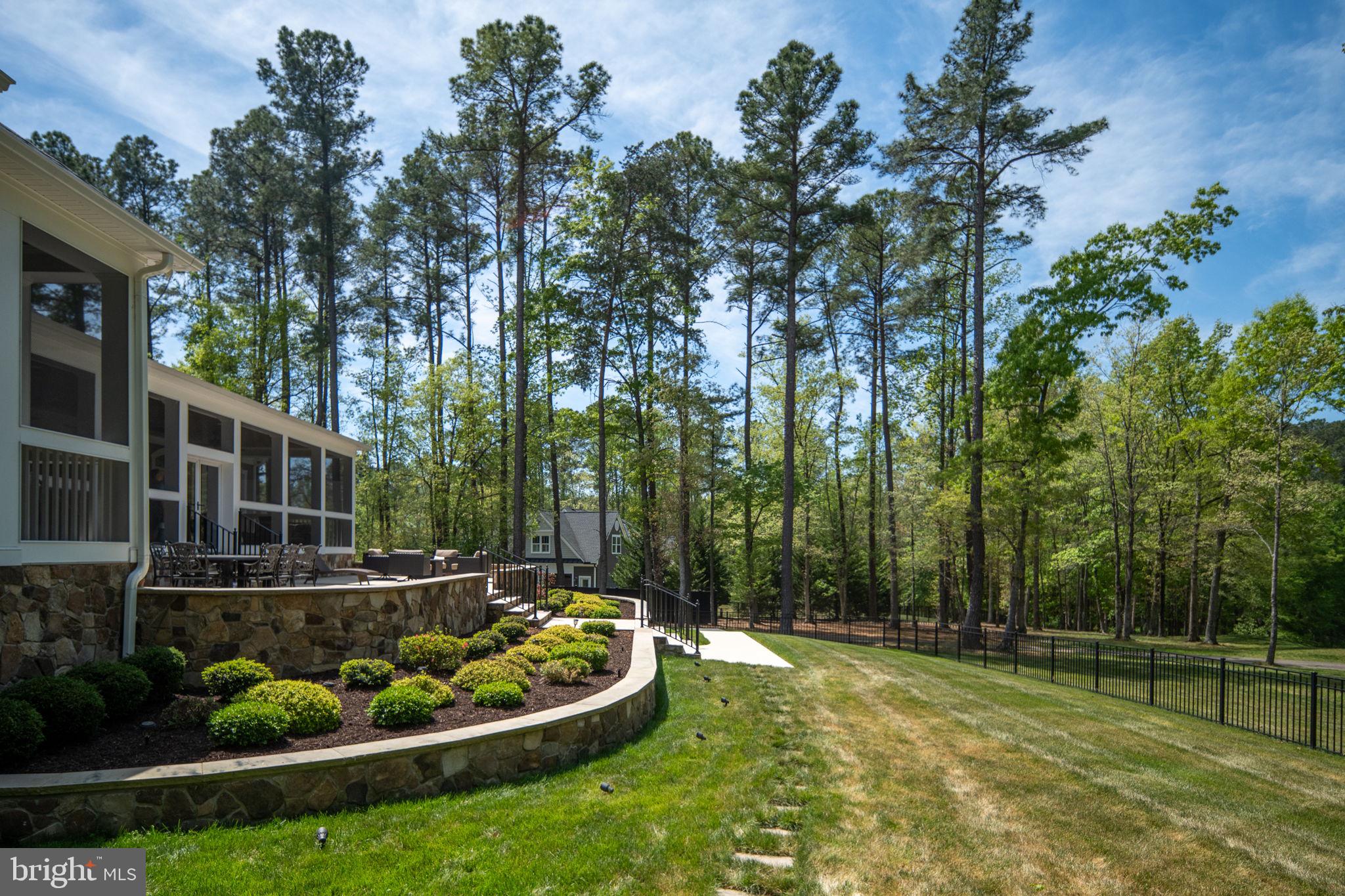 FAWN LAKE - Residential