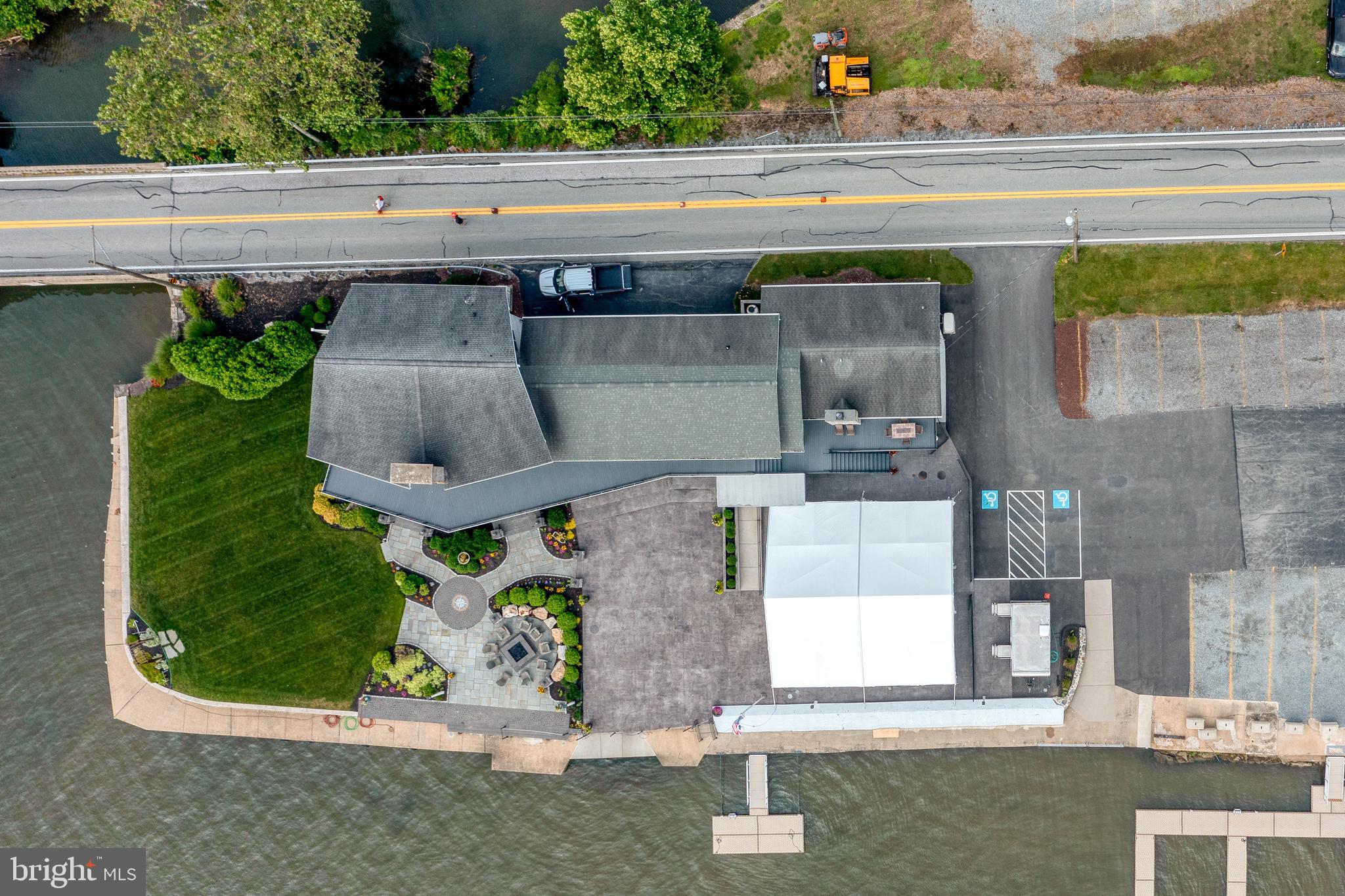 LONG LEVEL - Residential