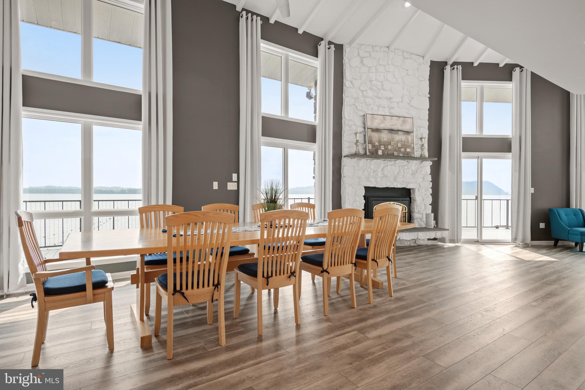 LONG LEVEL - Residential