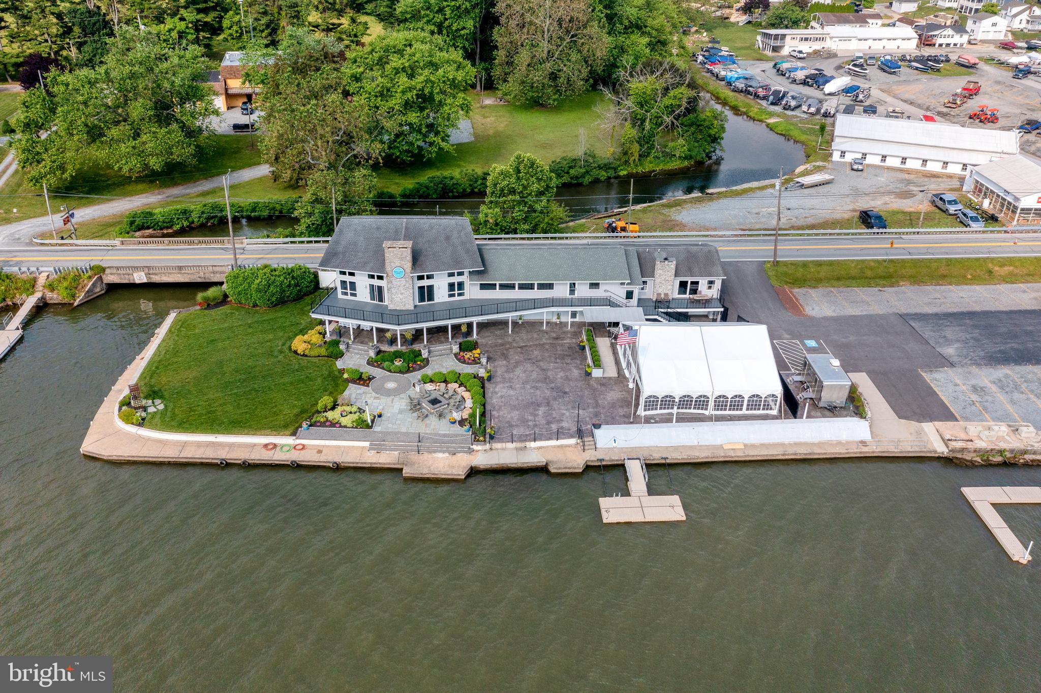 LONG LEVEL - Residential