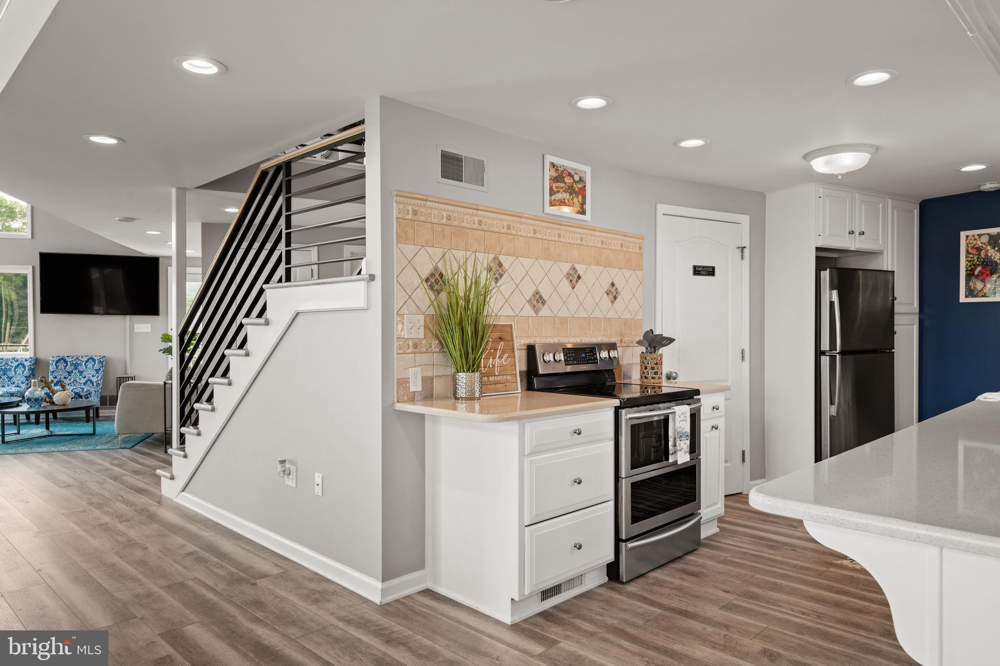 LONG LEVEL - Residential