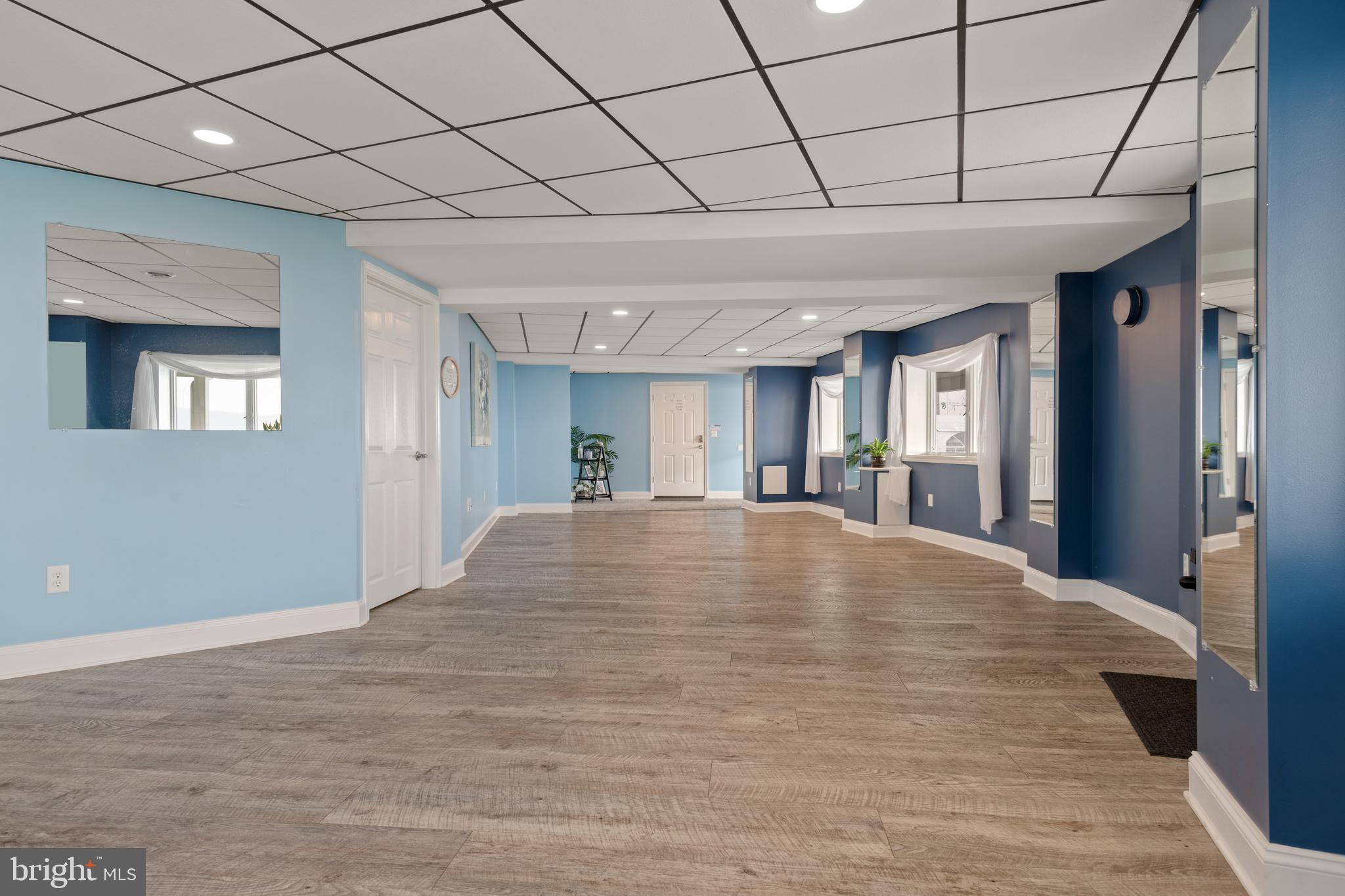 LONG LEVEL - Residential