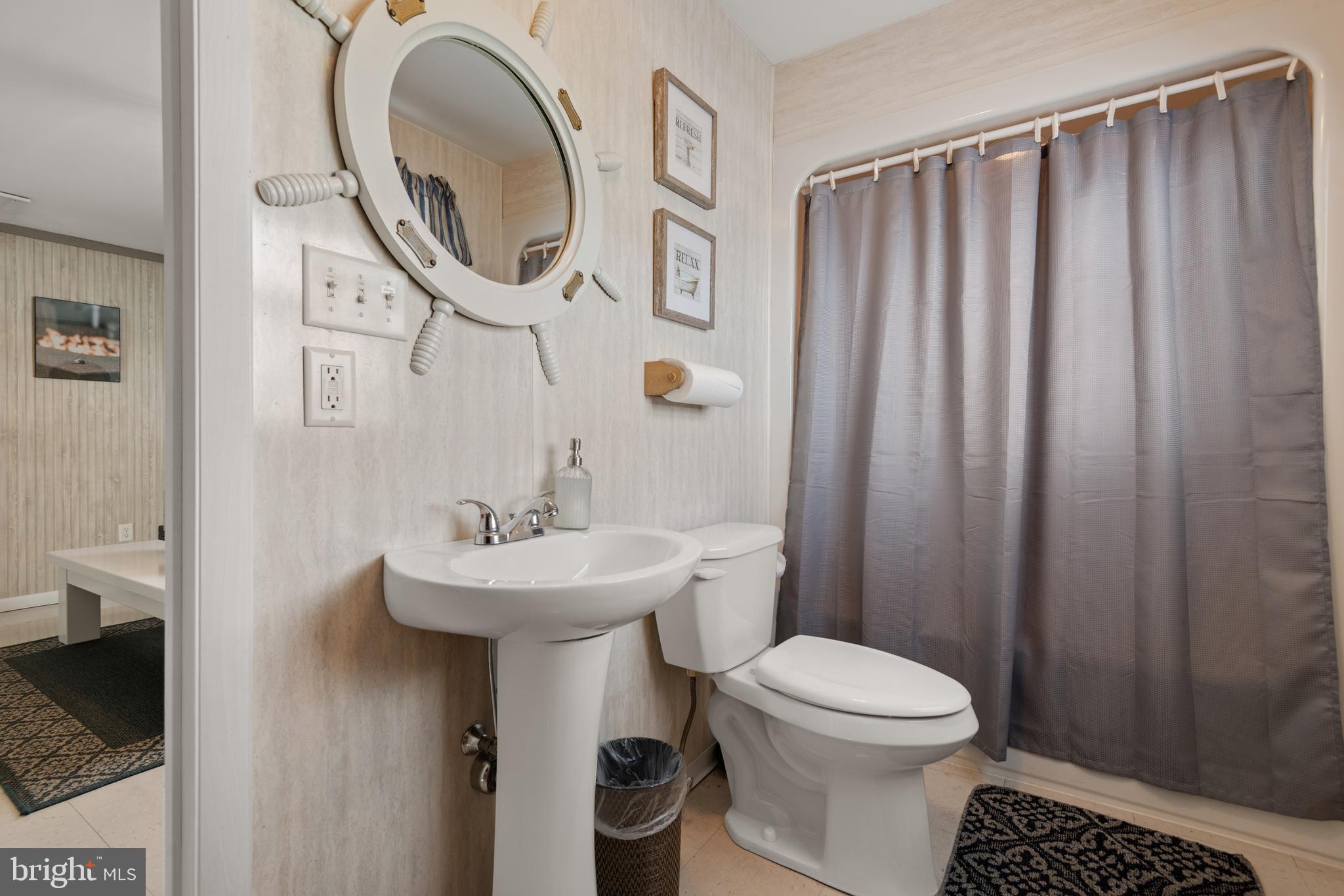 LONG LEVEL - Residential