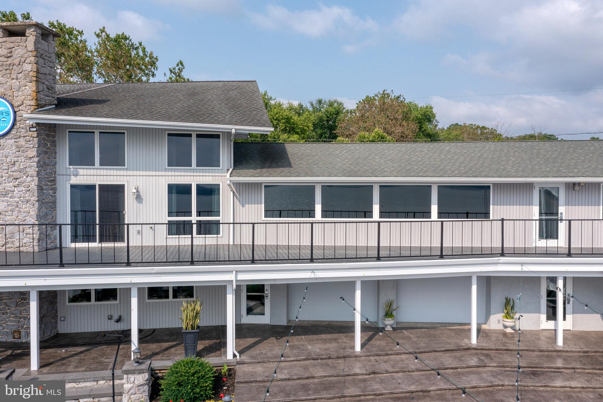 LONG LEVEL - Residential