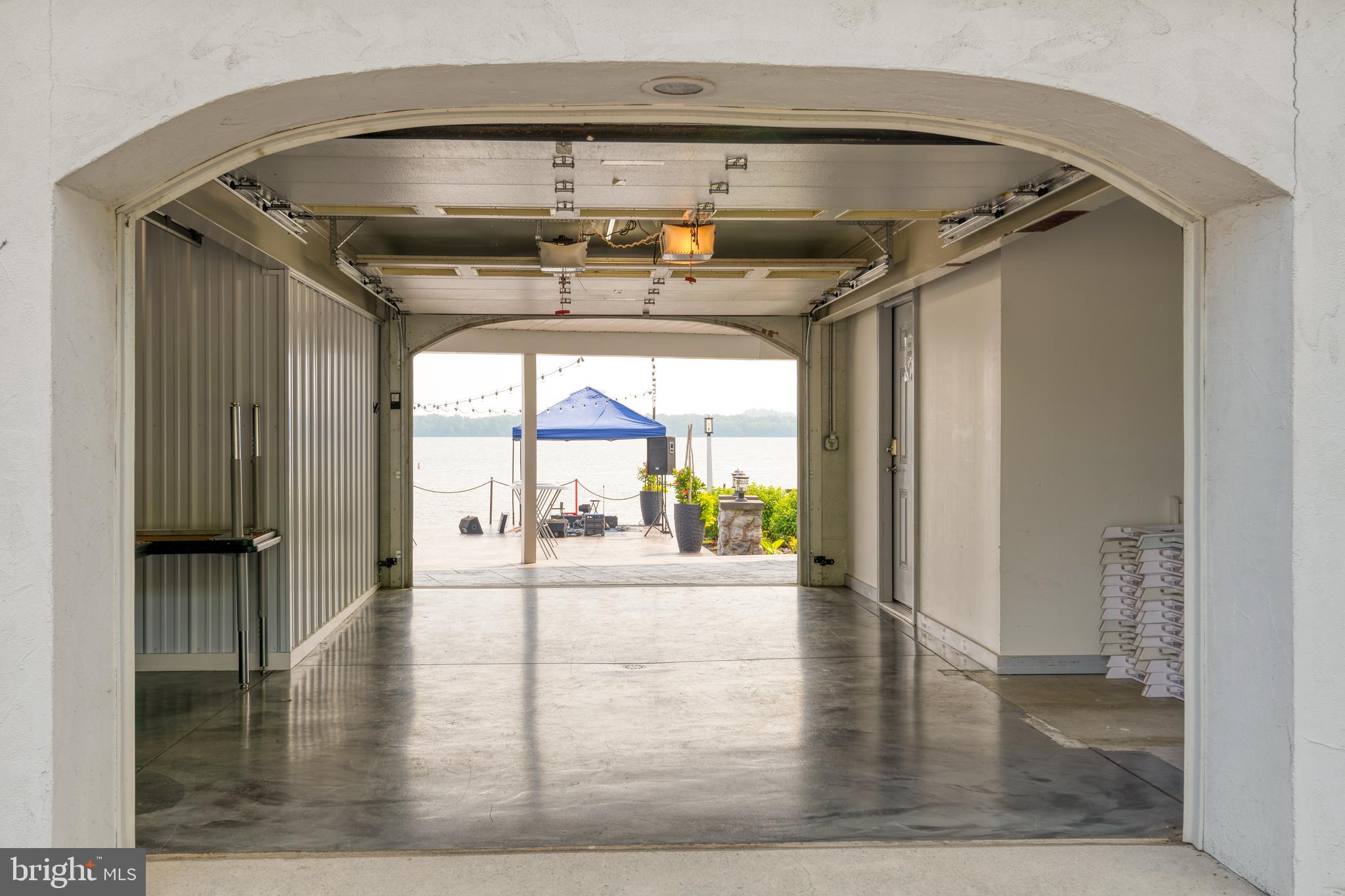 LONG LEVEL - Residential