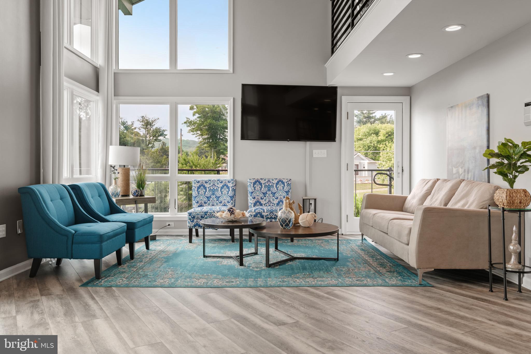 LONG LEVEL - Residential