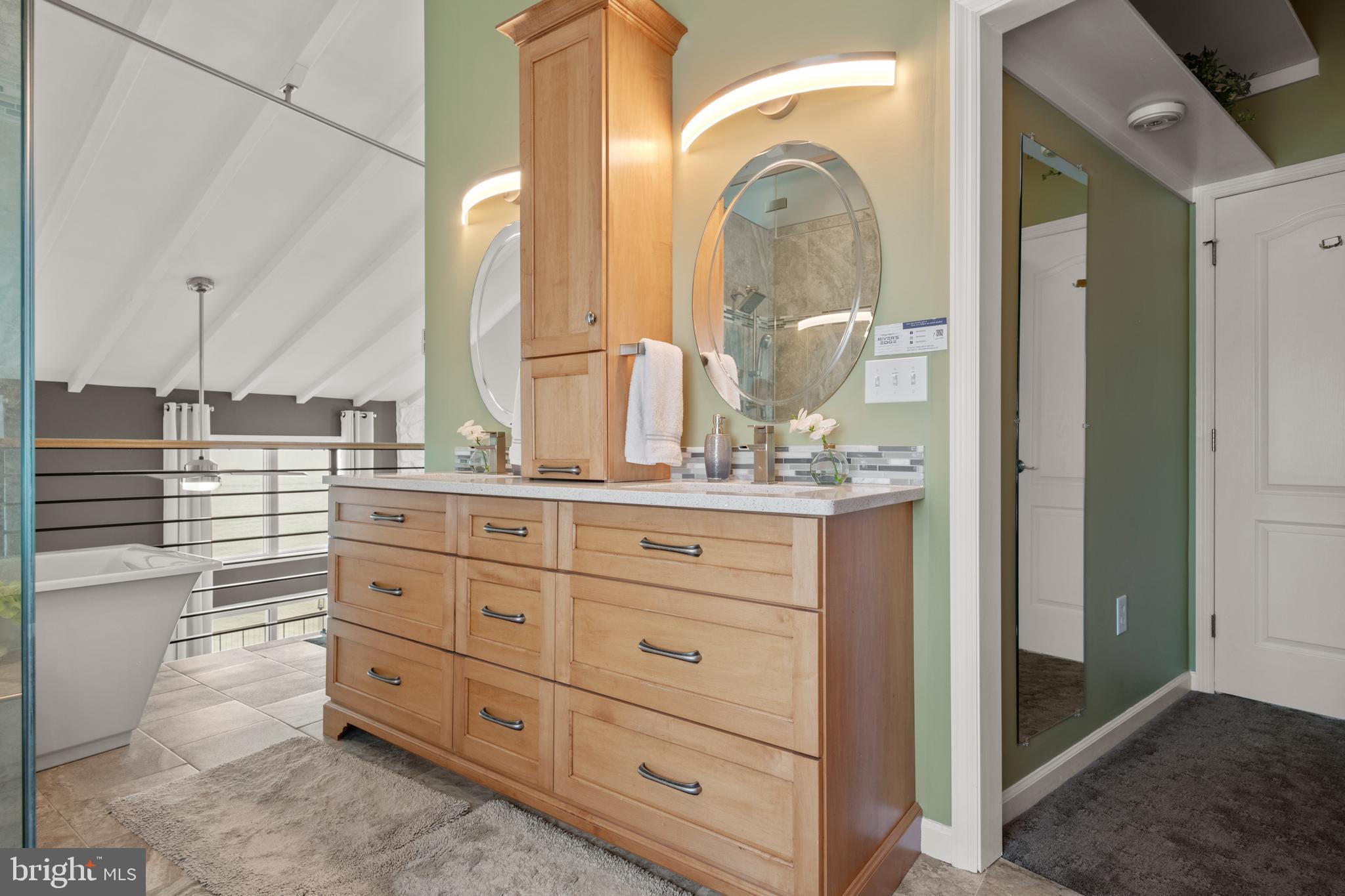 LONG LEVEL - Residential