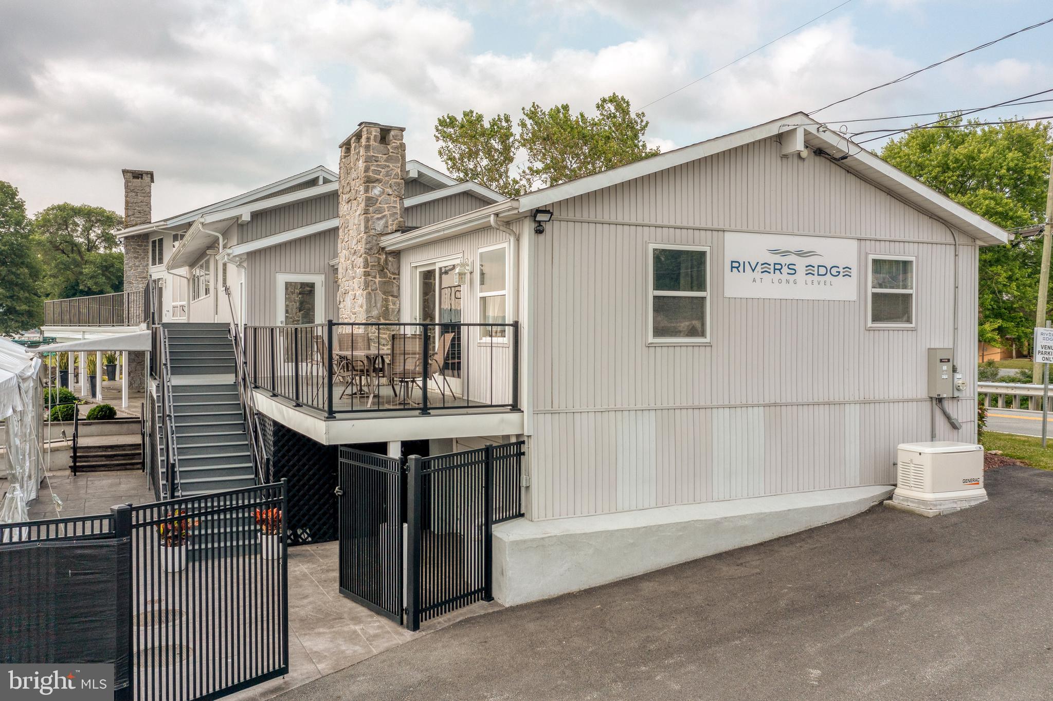 LONG LEVEL - Residential