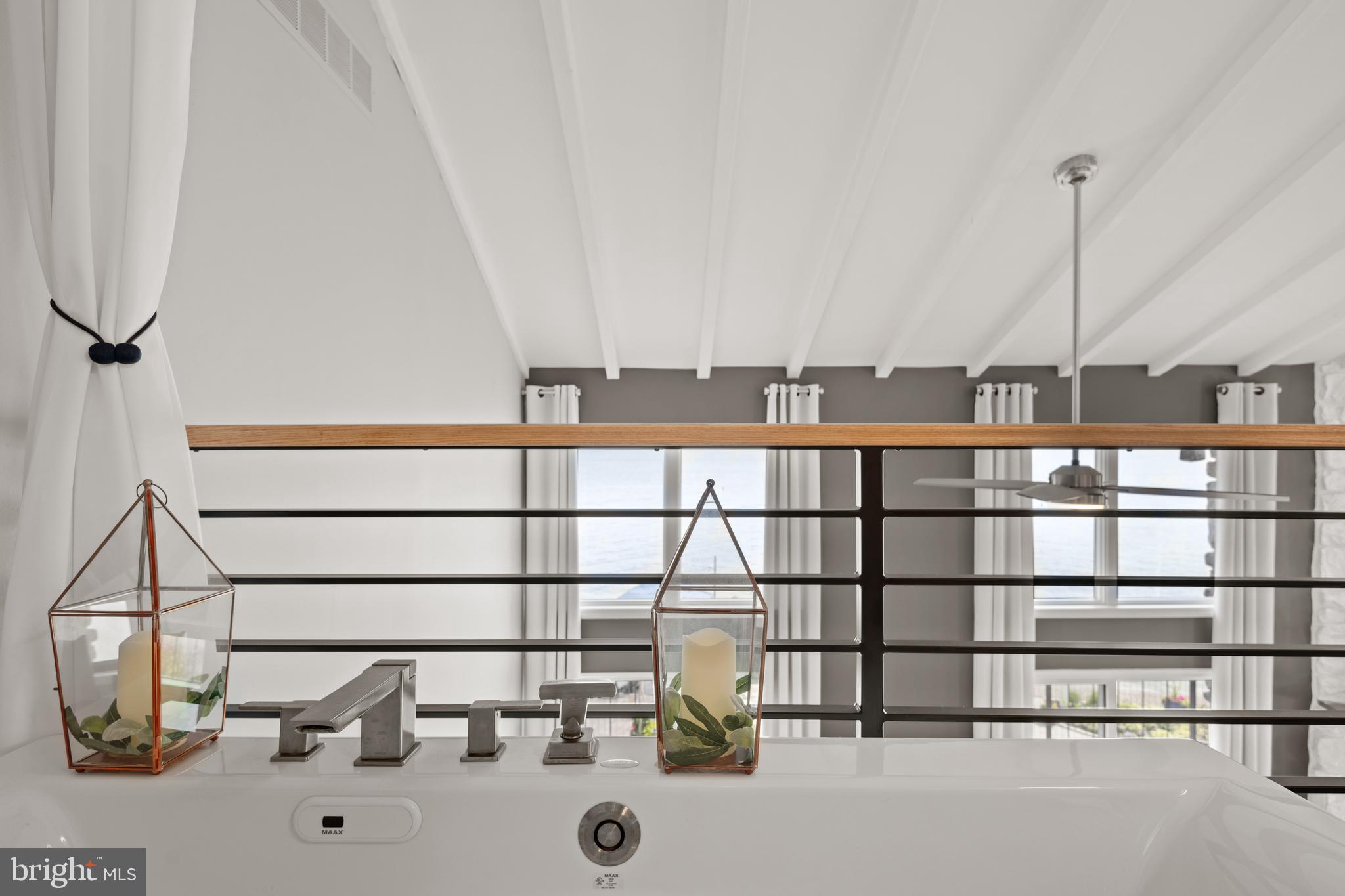 LONG LEVEL - Residential