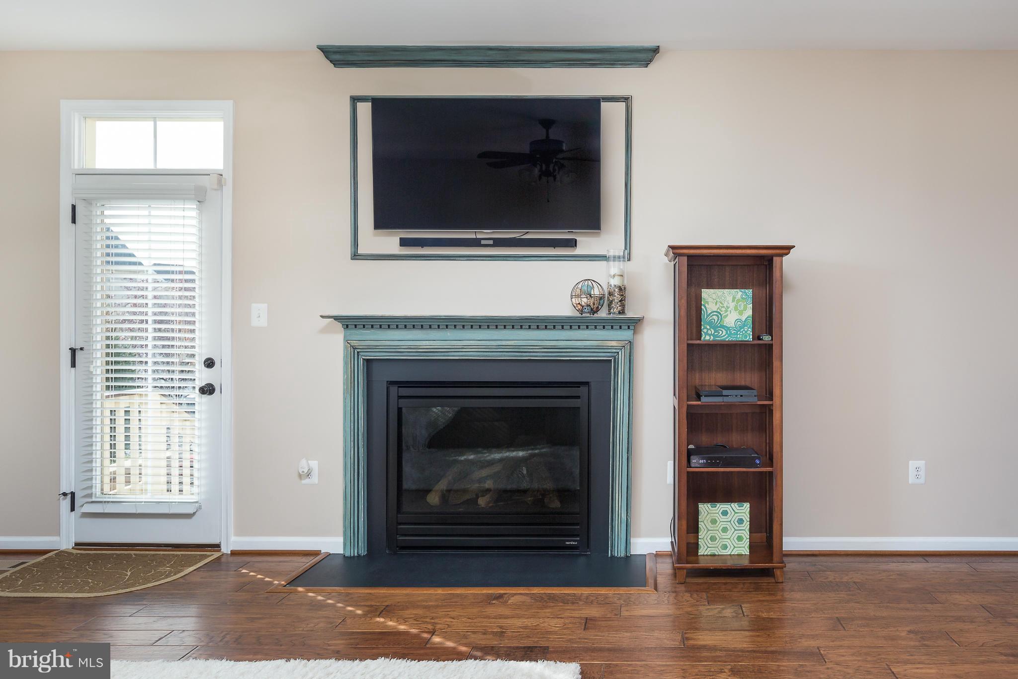 NEW BRISTOW VILLAGE - Residential