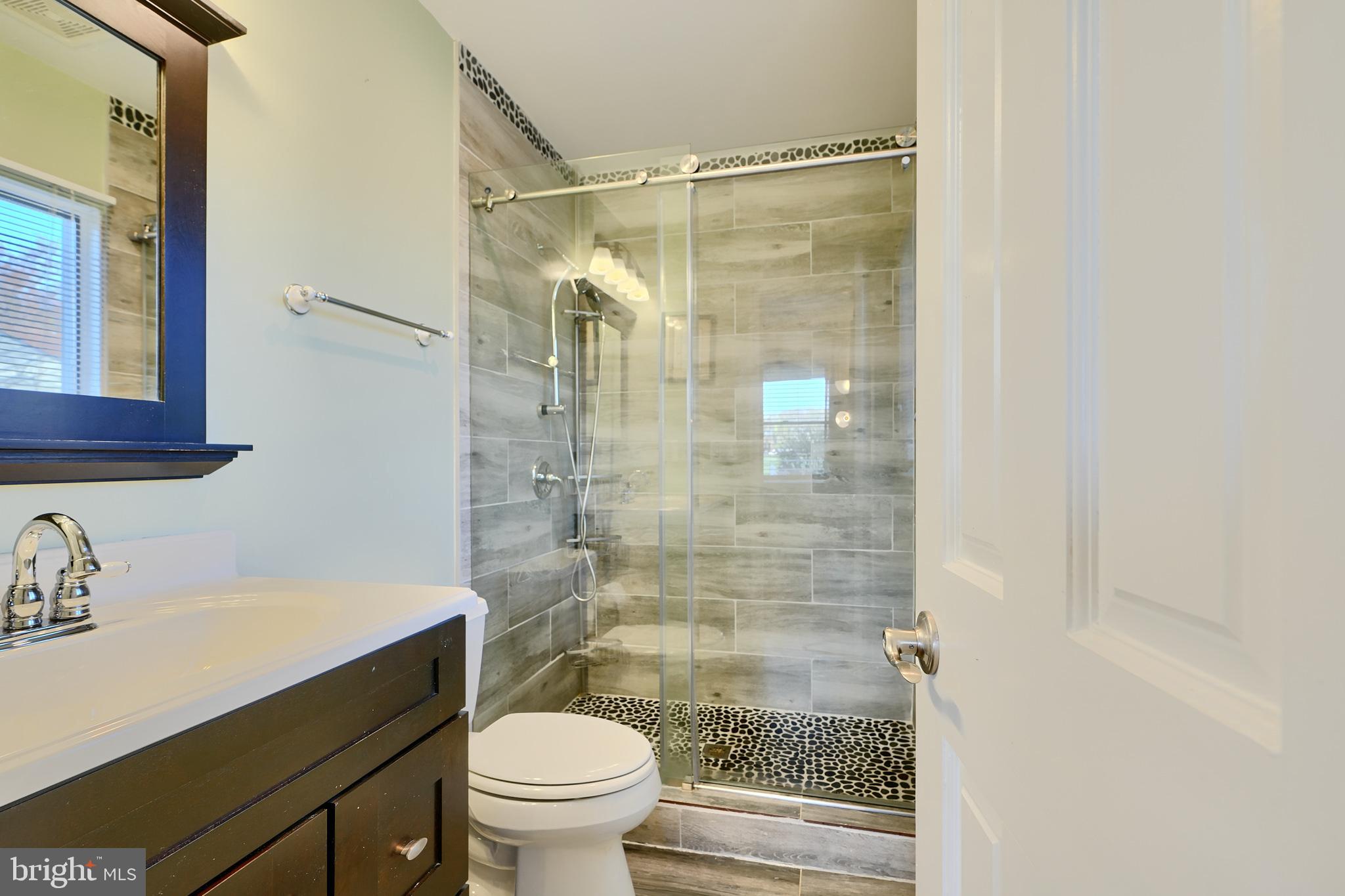 BOWLEYS QUARTERS - Residential
