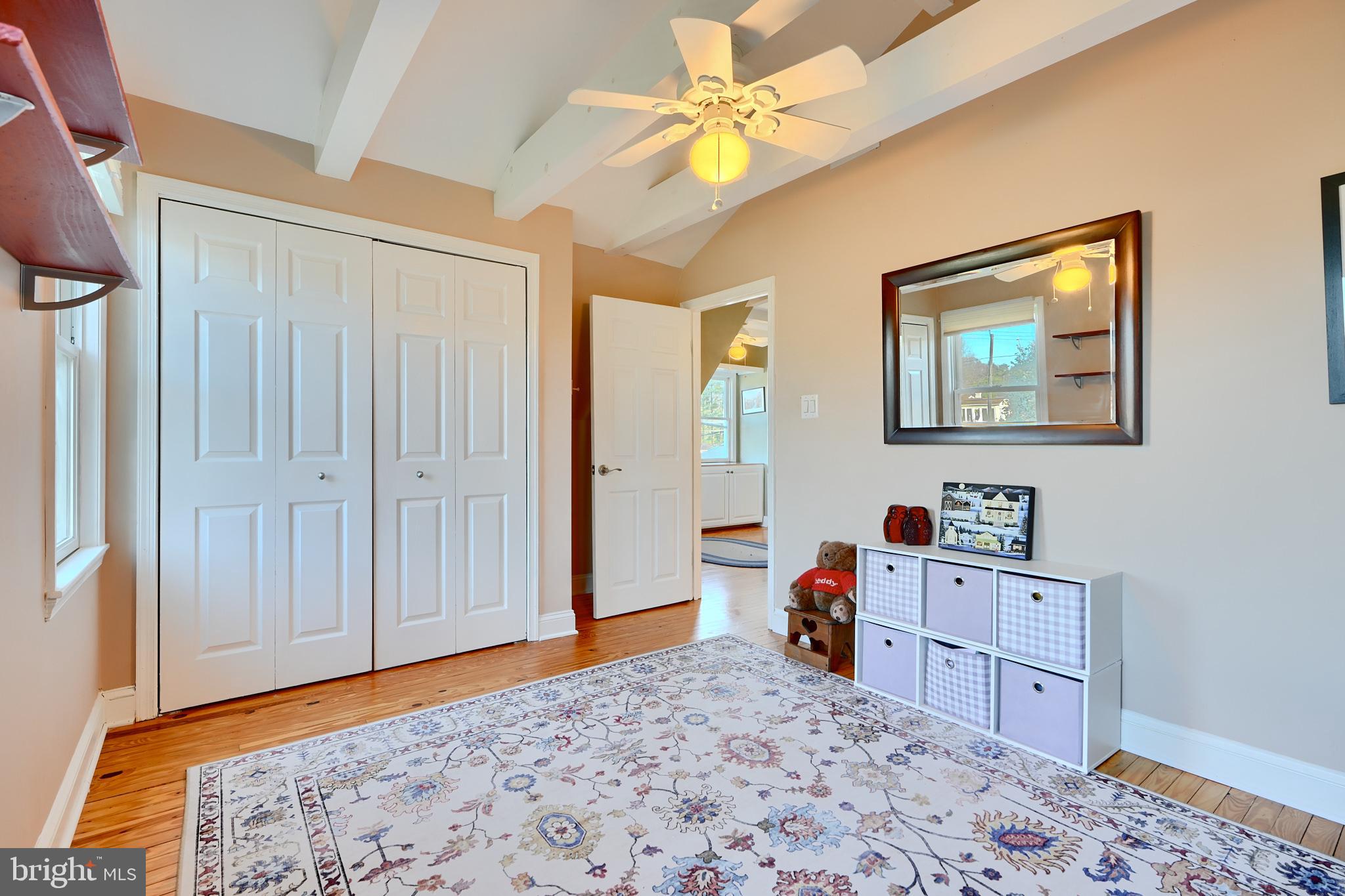BOWLEYS QUARTERS - Residential